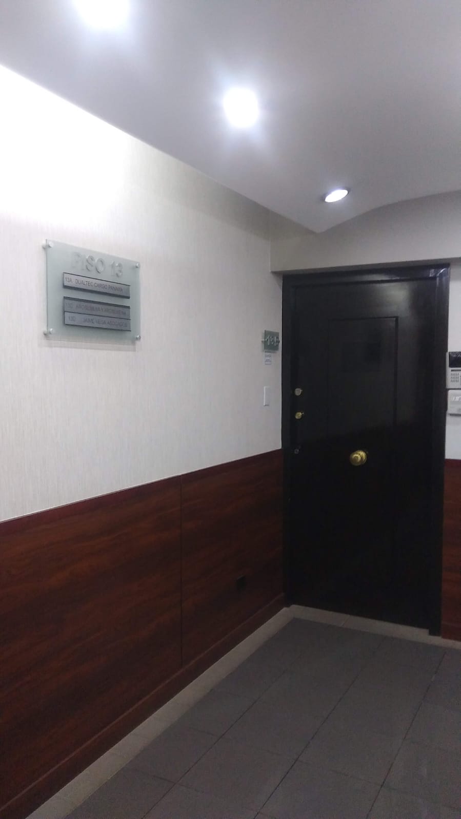 OFICINA DE LUJO EN ALQUILER - TORRE ADVANCE