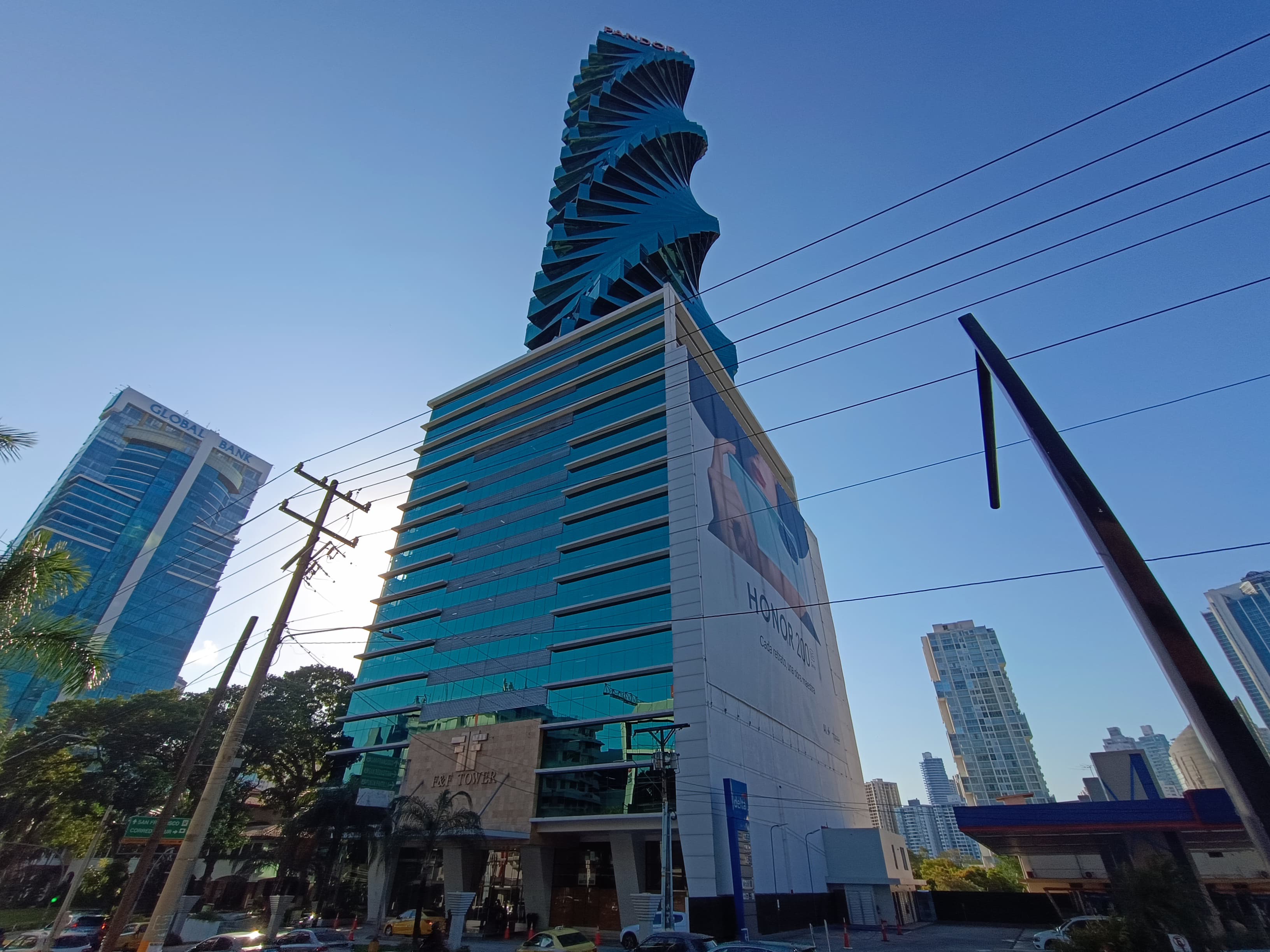 Venta y/o Alquiler de oficina en F&F Tower, Calle 50