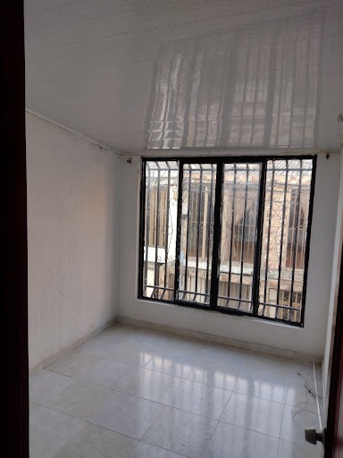 SE VENDE CASA EN SANTA BARBARA