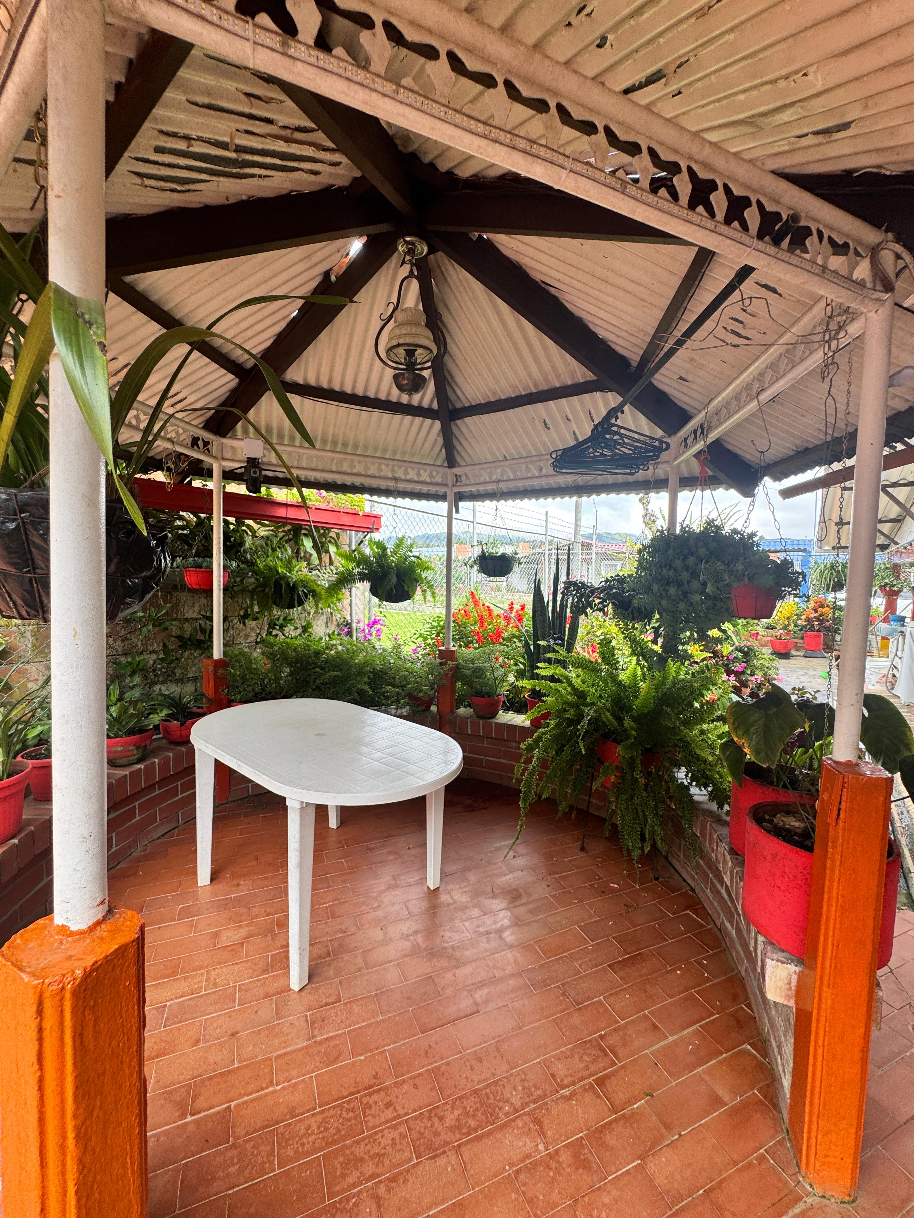 VENTA DE CASA CAMPESTRE EN EL QUEREMAL YK