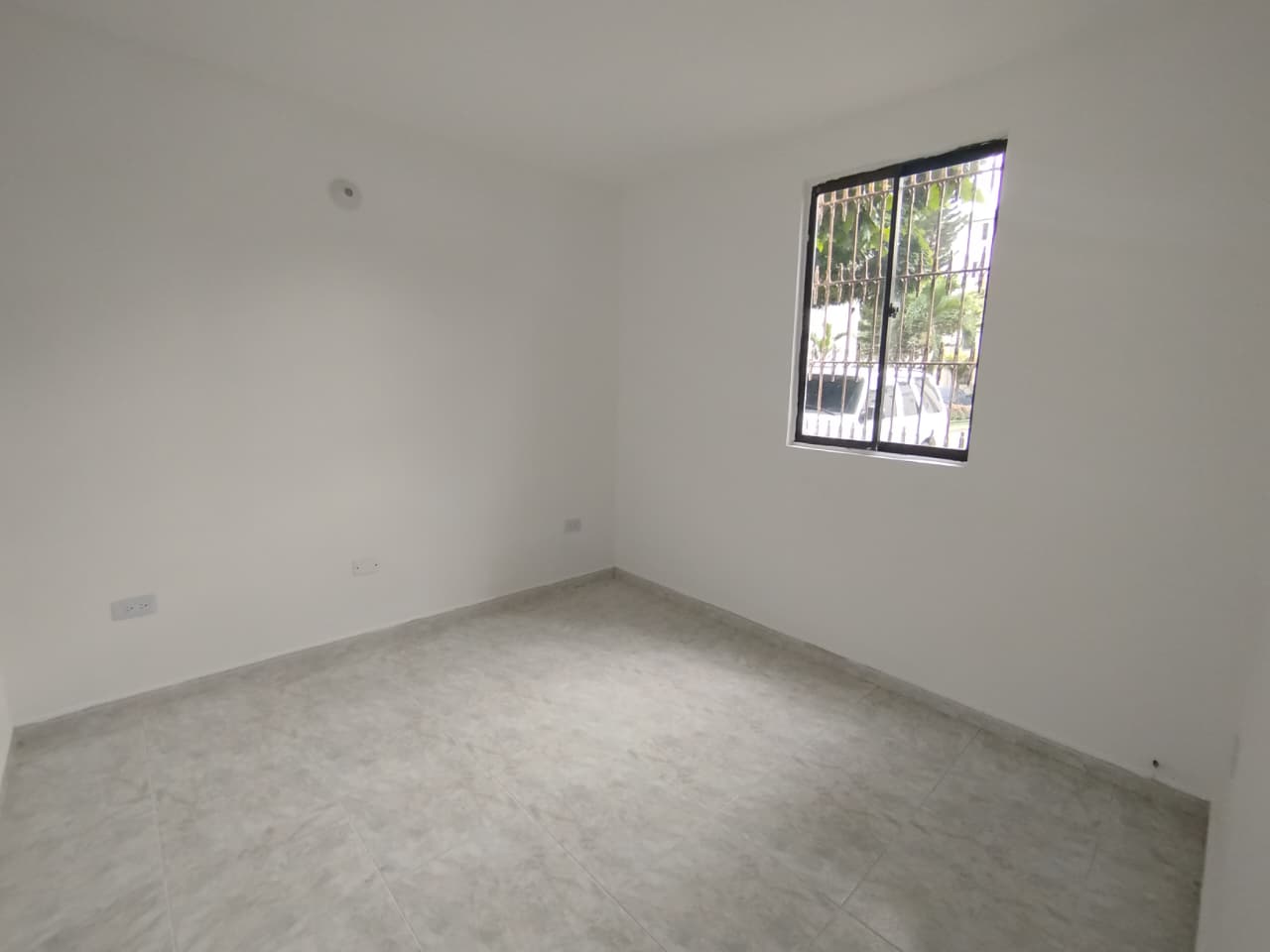 VENTA APARTAMENTO CONJUNTO PRIMERO DE MAYO 1ER PISO SUR DE CALI