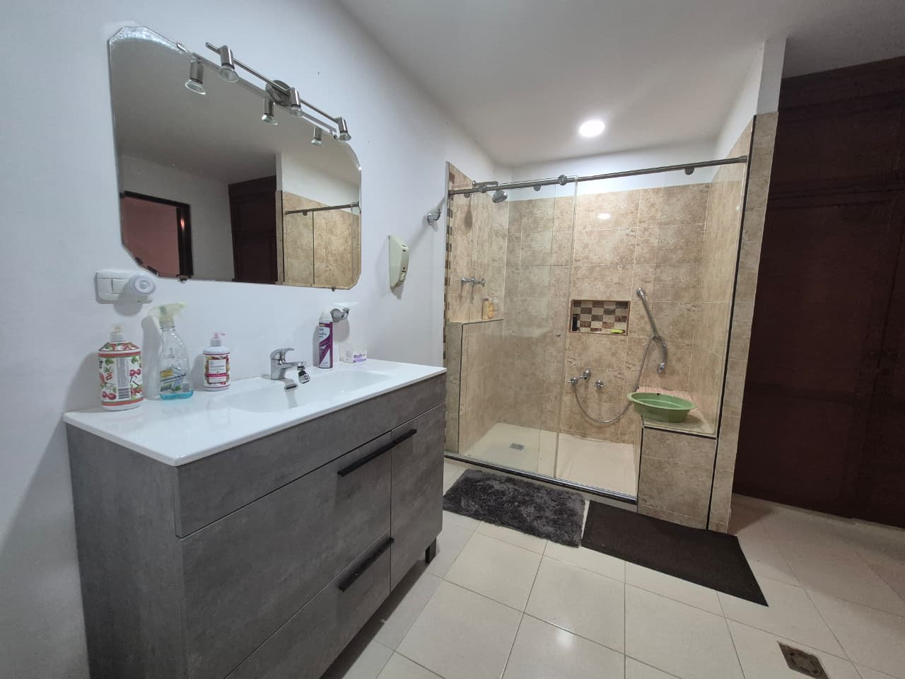 Venta Casa 3 niveles Melendez cali