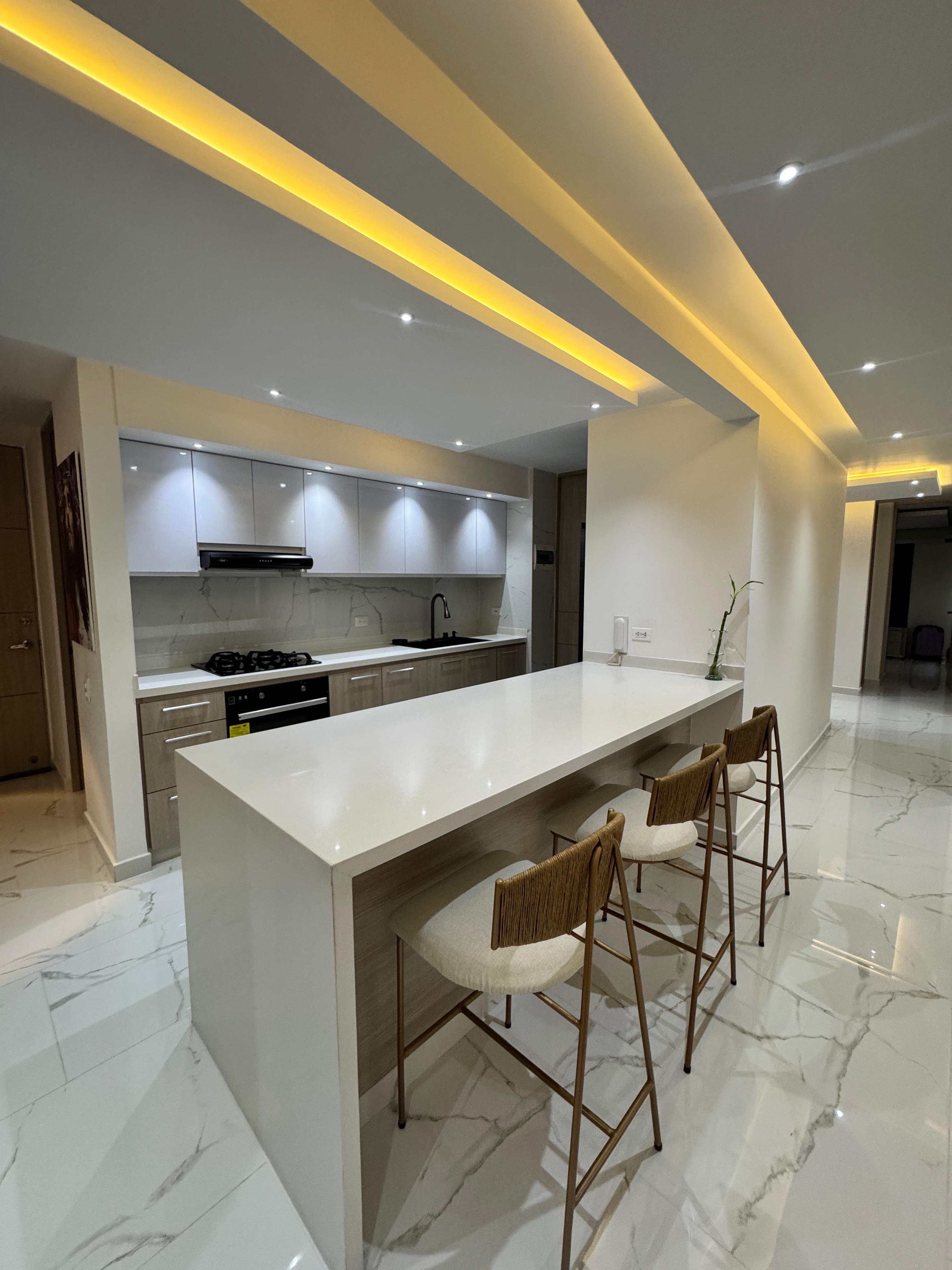 VENTA DE APARTAMENTO DE LUJO EN BOCHALEMA Y y K CALI SUR
