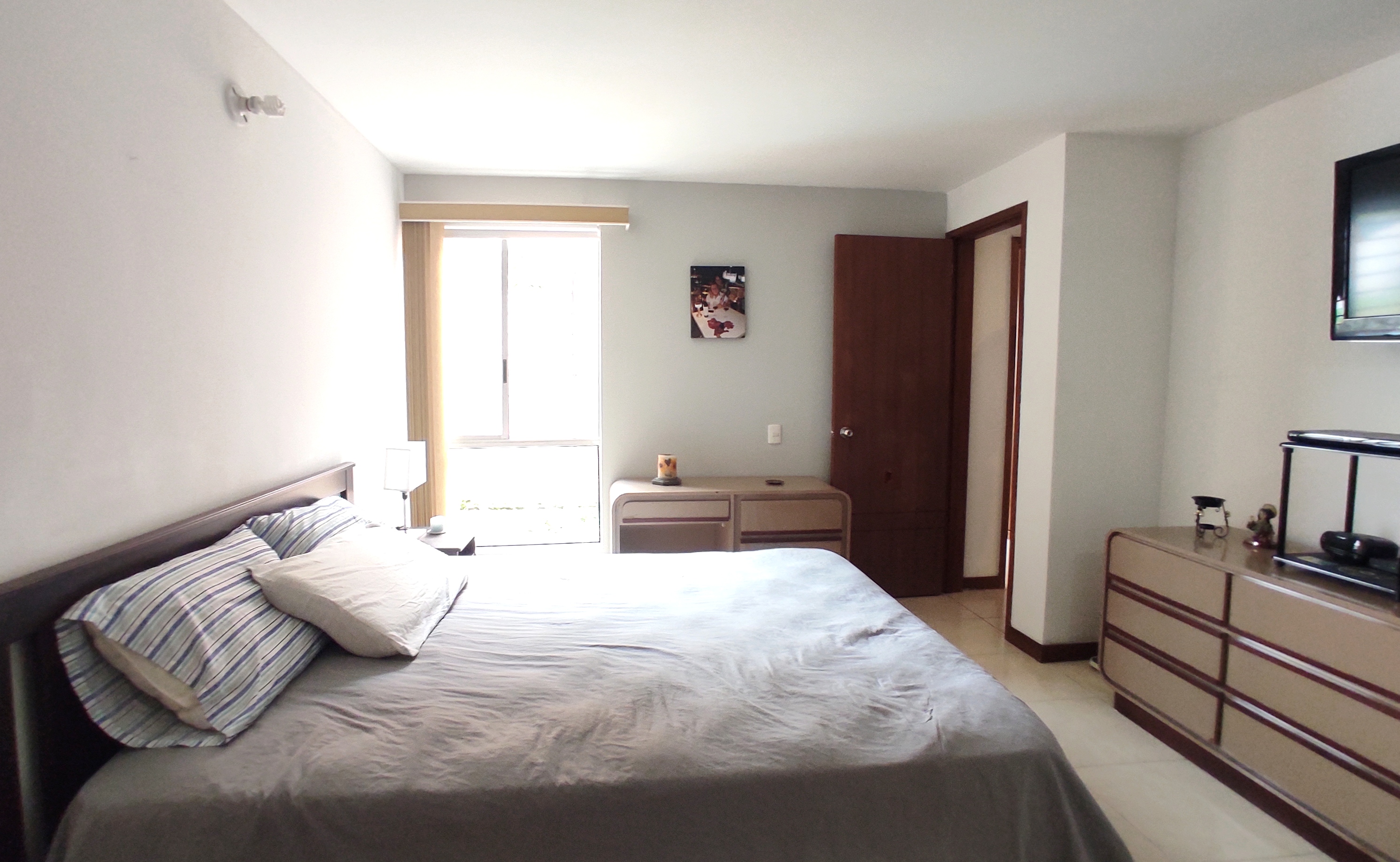 VENTA DE APARTAMENTO EN LA HACIENDA, CALI
