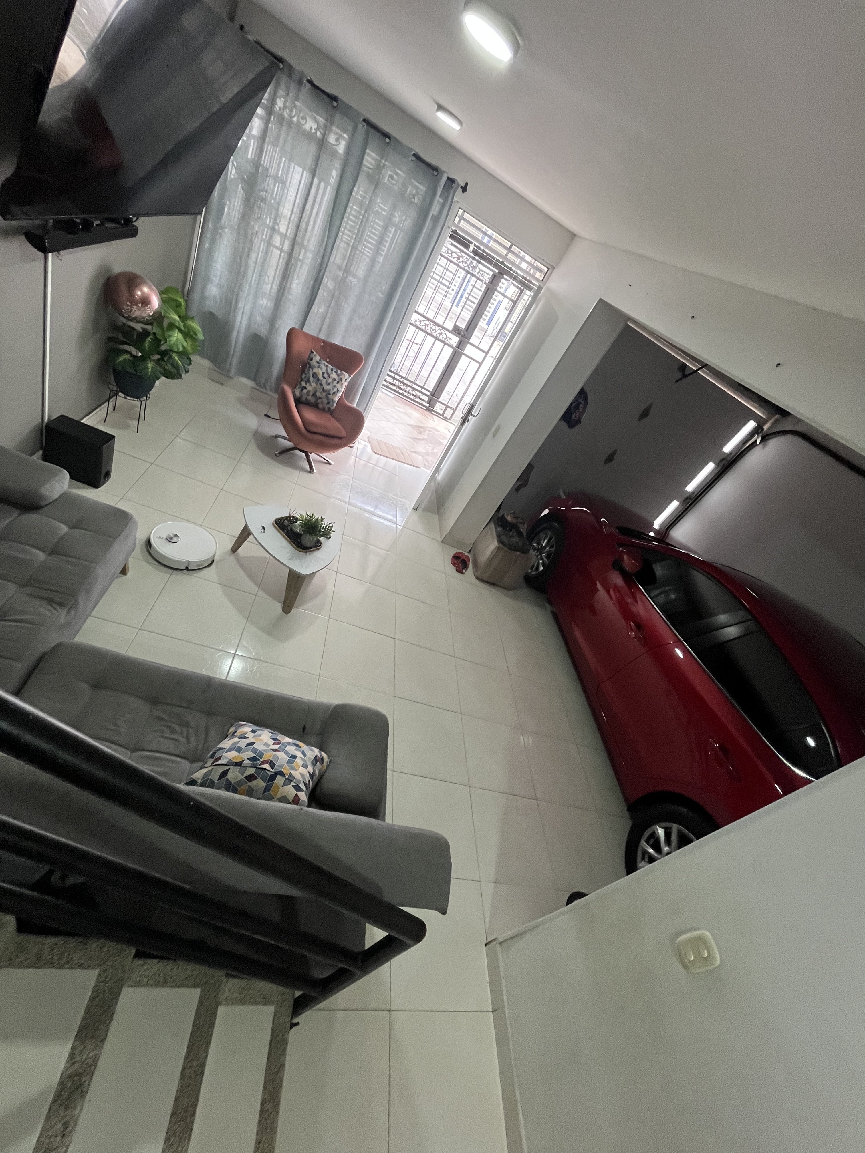 SE VENDE CASA CON 4 HABITACIONES EN EL CANEY