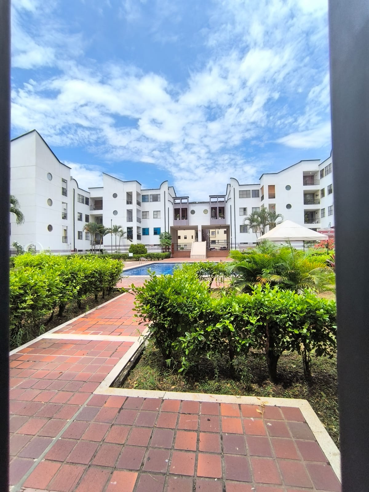 SE VENDE APARTAMENTO EN CASCADAS