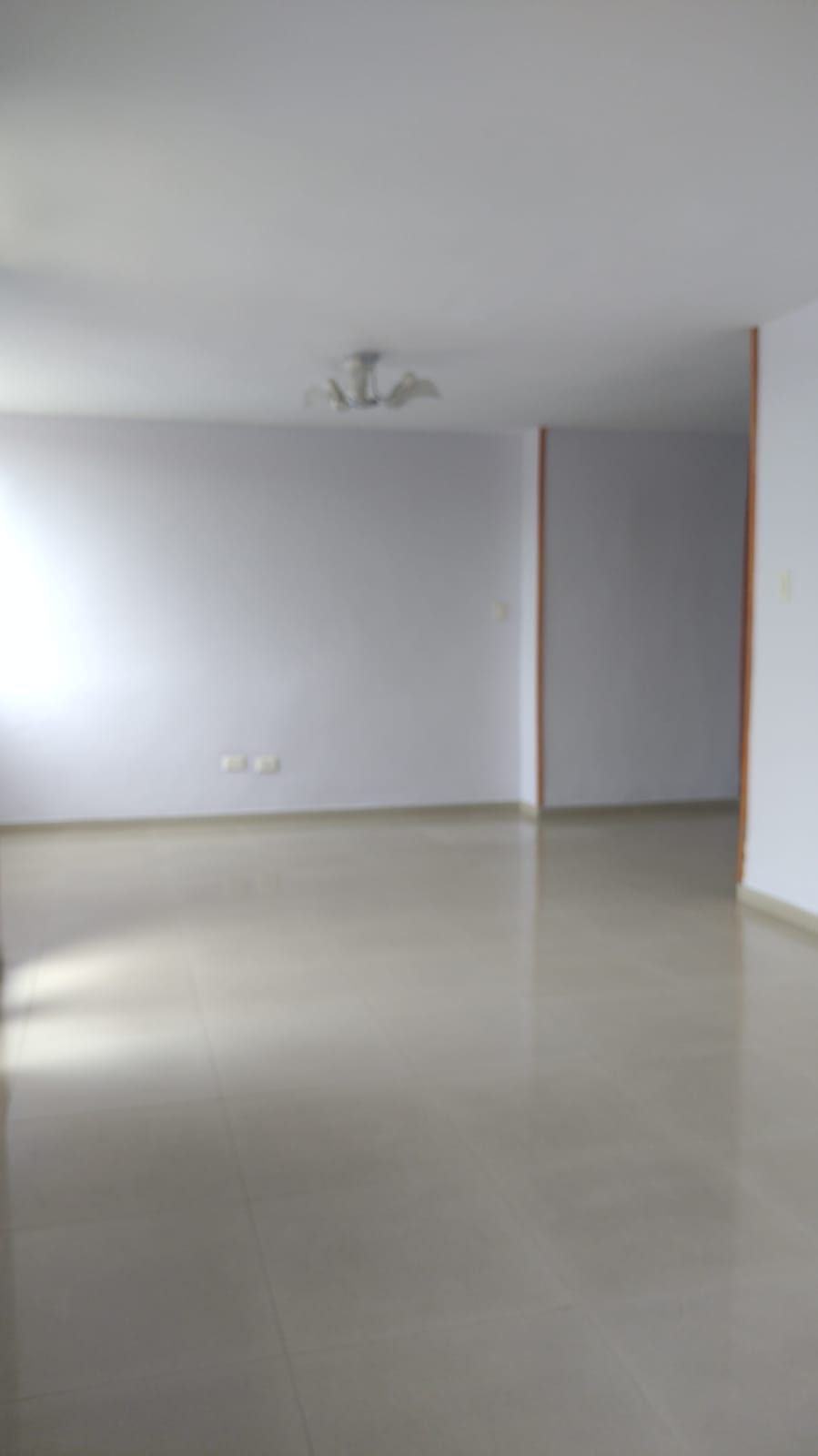 SE VENDE CASA BARRIO SANTA ISABEL