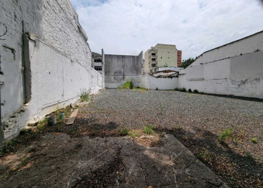 SE ALQUILA LOTE EN SANTA MONICA RESIDENCIAL CALI