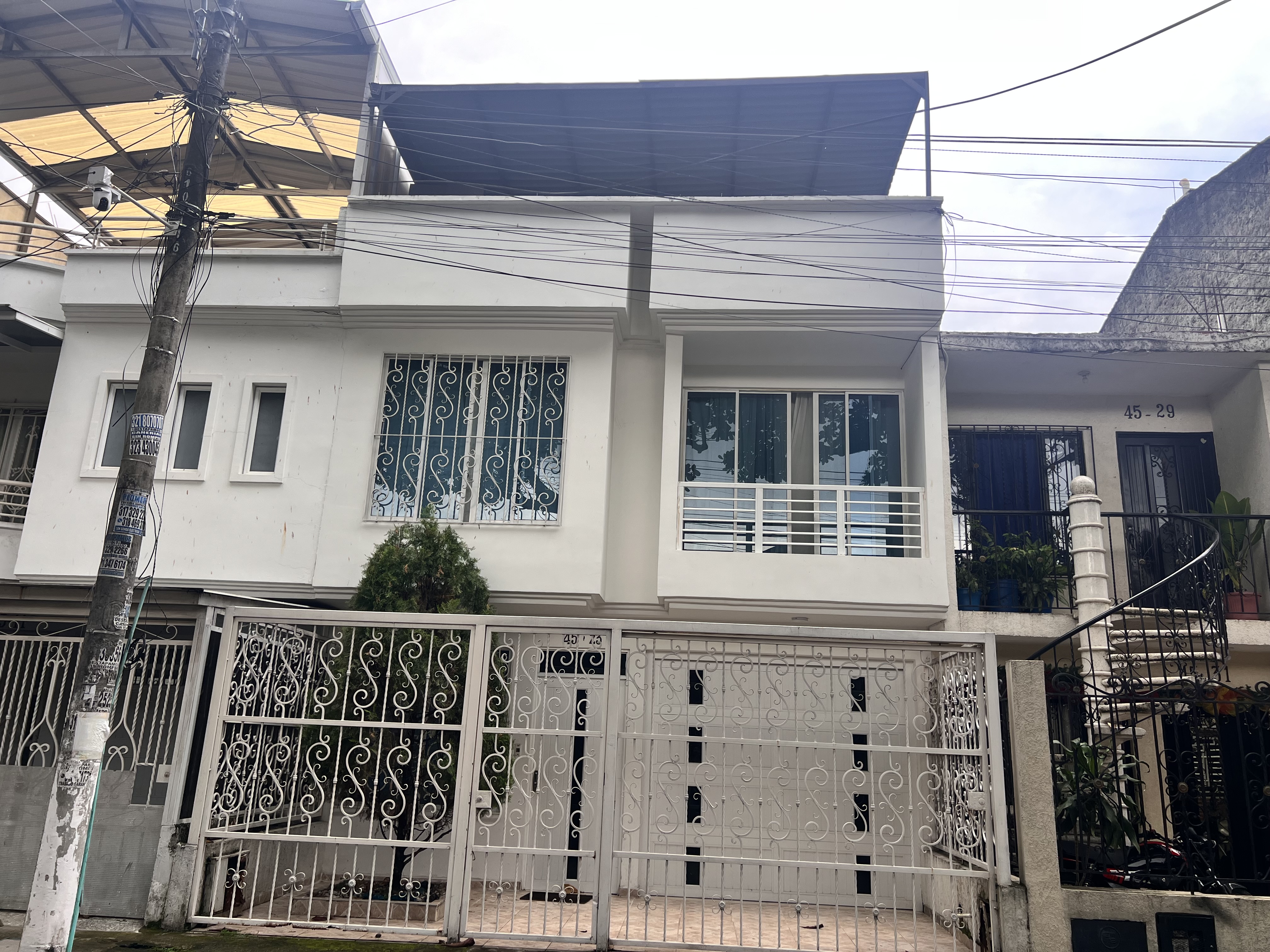 Venta casa externa barrio Caney
