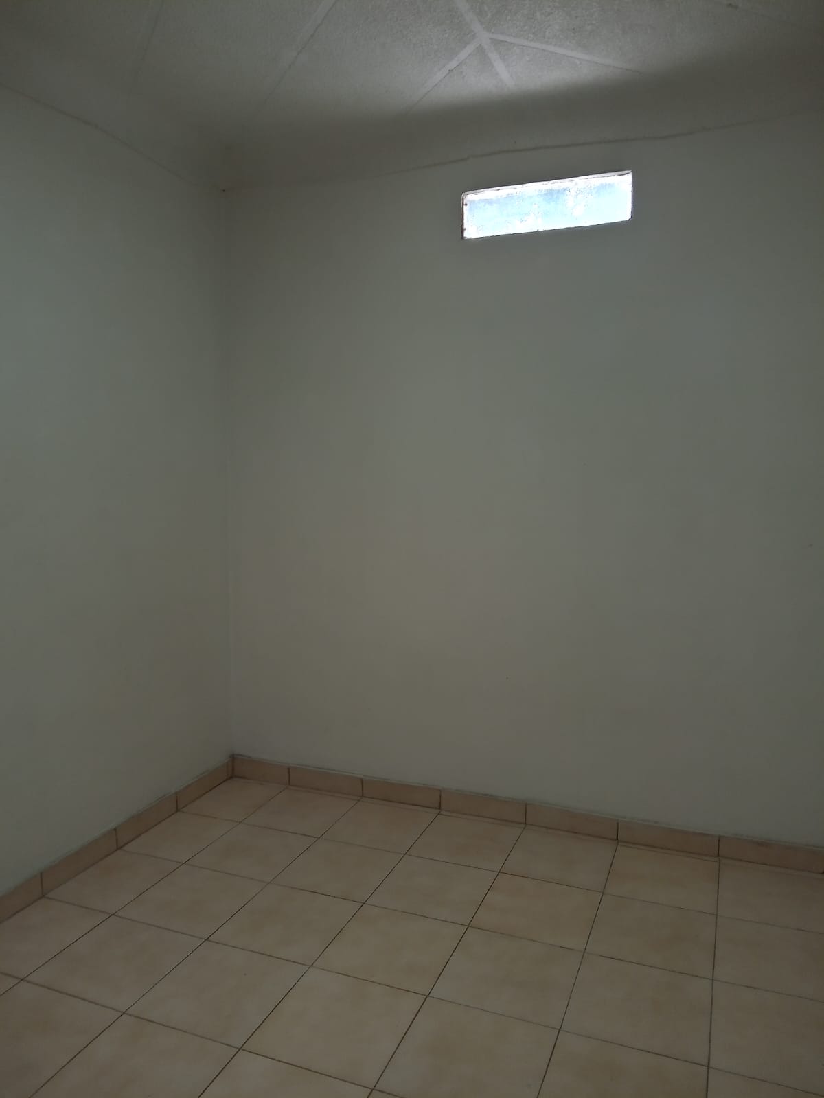 CASA MULTIFAMILIAR EN VENTA, B. NAPOLES, SUR, CALI CH-MN