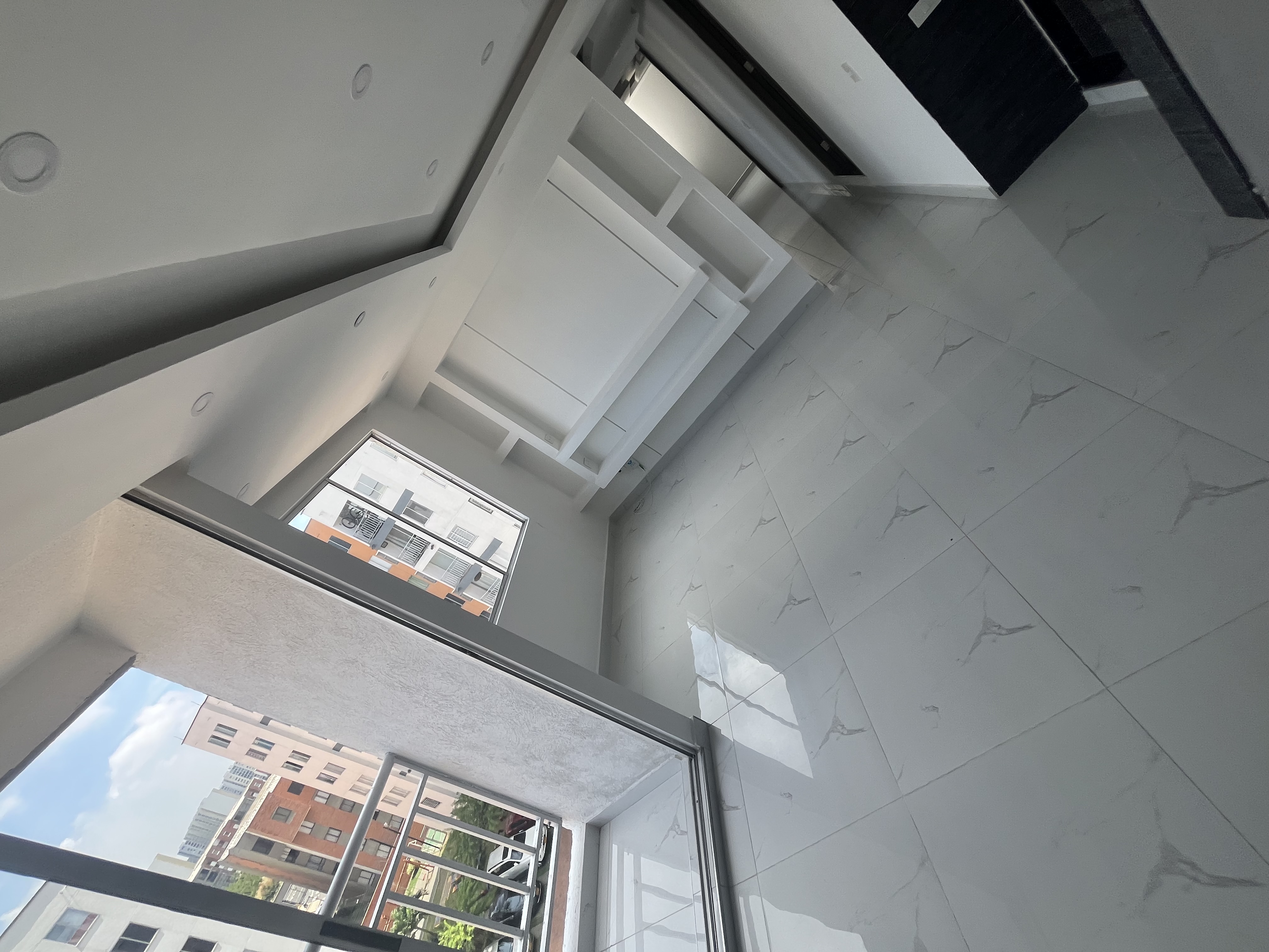 SE VENDE APARTAMENTO TIPO LUXURY EN VALLE DEL LILI 60M2 JT