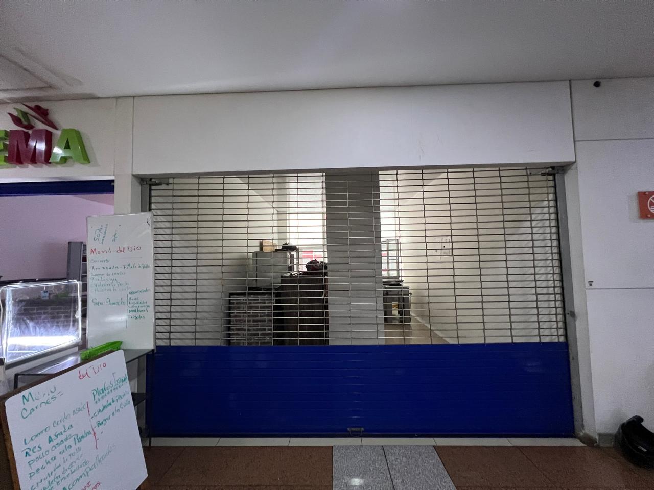 VENTA DE LOCAL  EDIFICIO LOS COLORES, CALI
