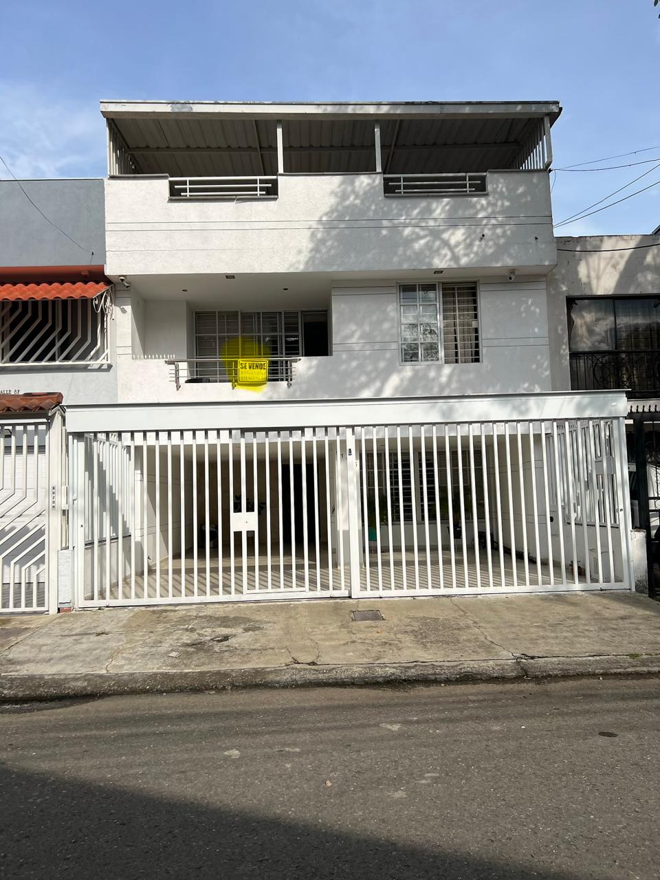 VENTA DE CASA SECTOR SUR CENTRAL
