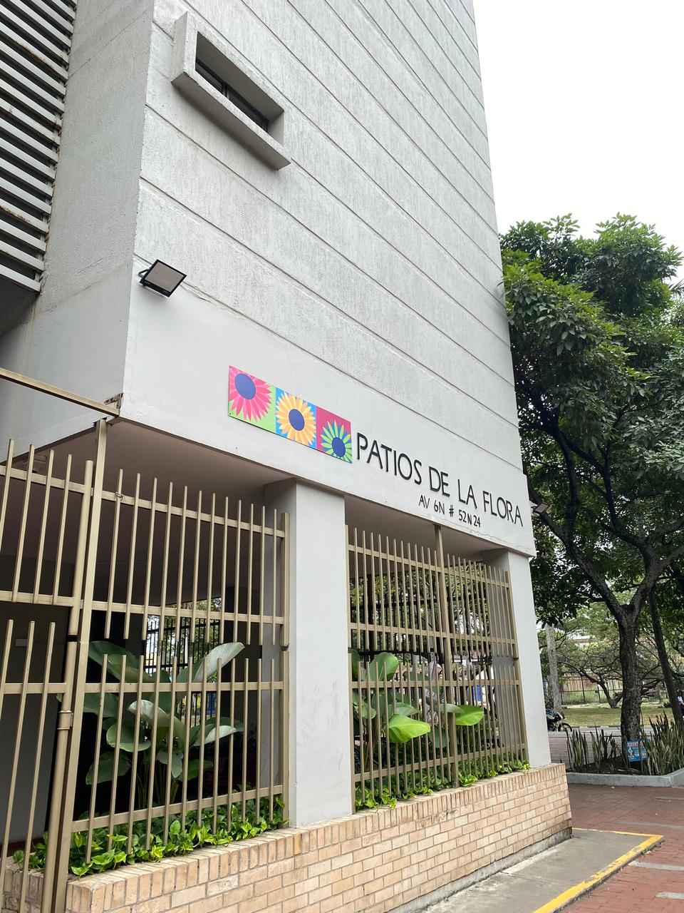 VENTA APARTAMENTO 124m2 CONJUNTO PATIOS DE LA FLORA NORTE CALI CH