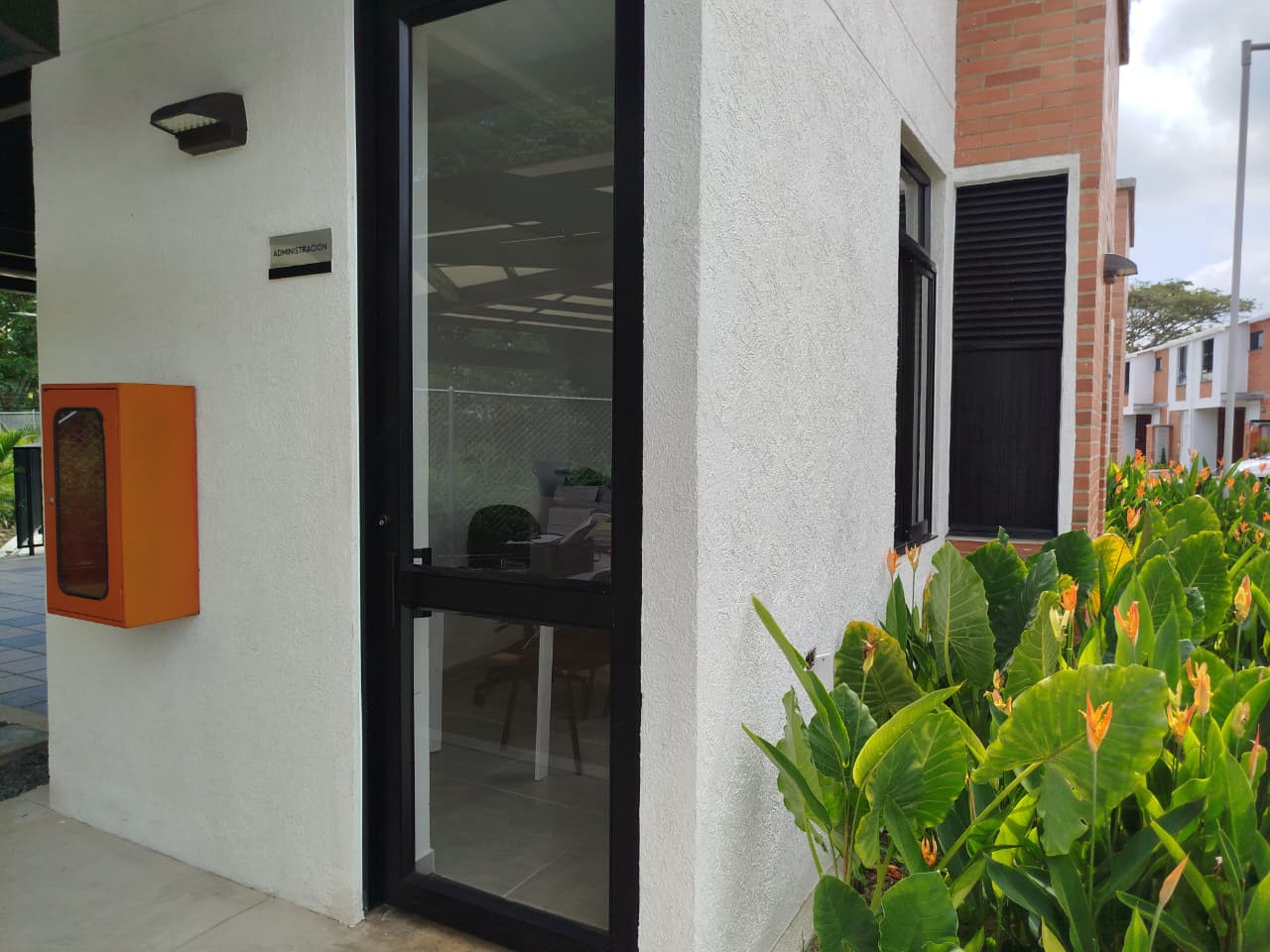 VENTA CASA OBRA GRIS CONJUNTO RES. ENTREVIENTOS JAMUNDI CH