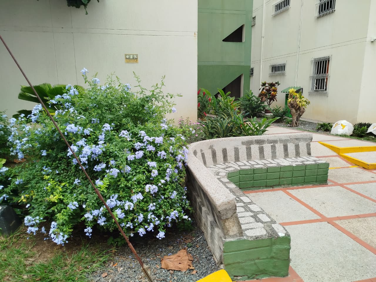 VENTA APARTAMENTO CONJUNTO PRIMERO DE MAYO 1ER PISO SUR DE CALI