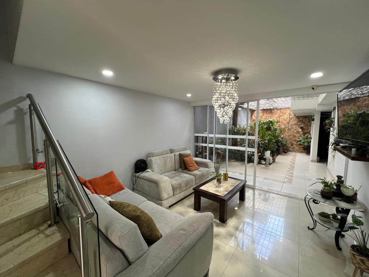 VENTA DE CASA SECTOR SUR CENTRAL