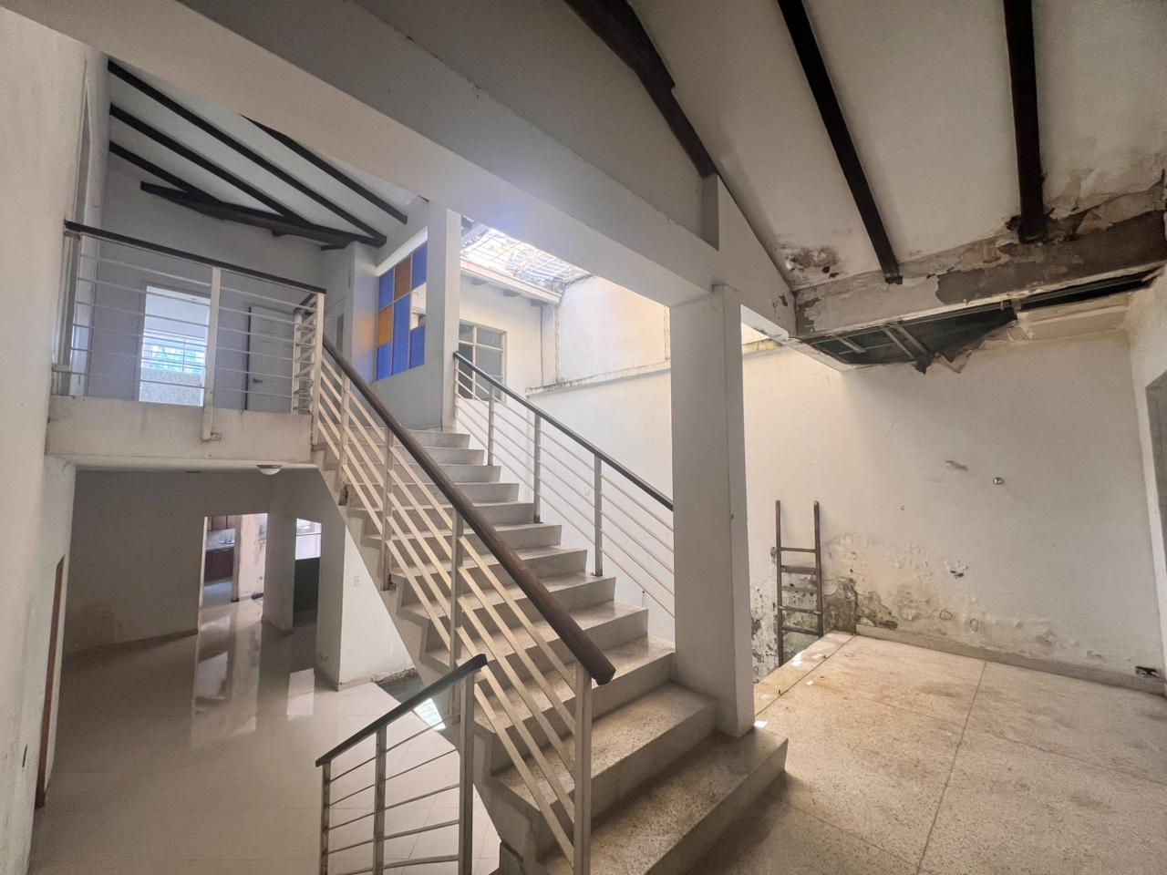 Se Vende Casa Netamente Residencial - Santa Rita - Cali KF