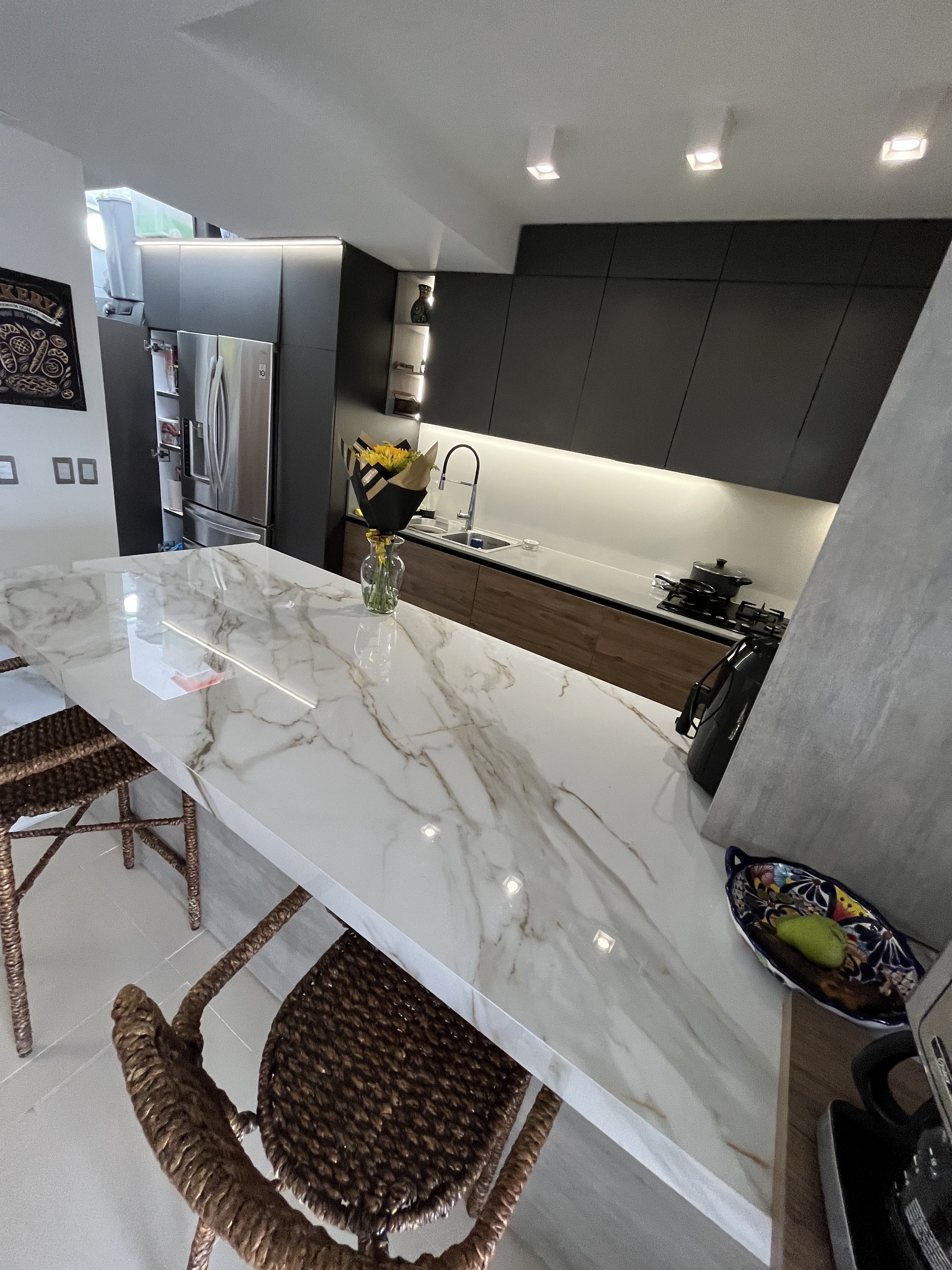 SE VENDE CASA CON EXCELENTE VISTA A LA CIUDAD SECTOR GUADALUPE