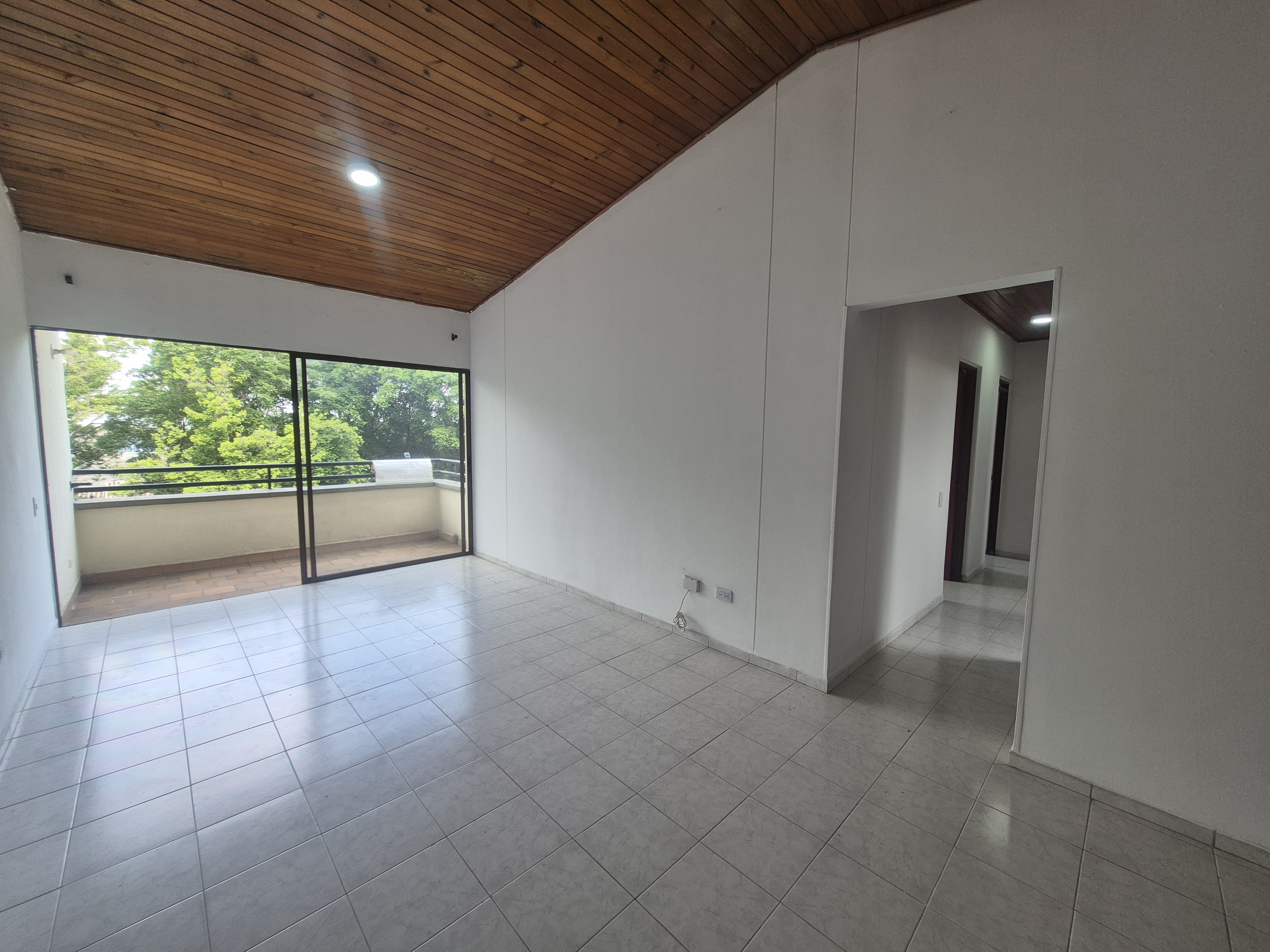 VENTA APARTAMENTO SANTA ANITA, CALI