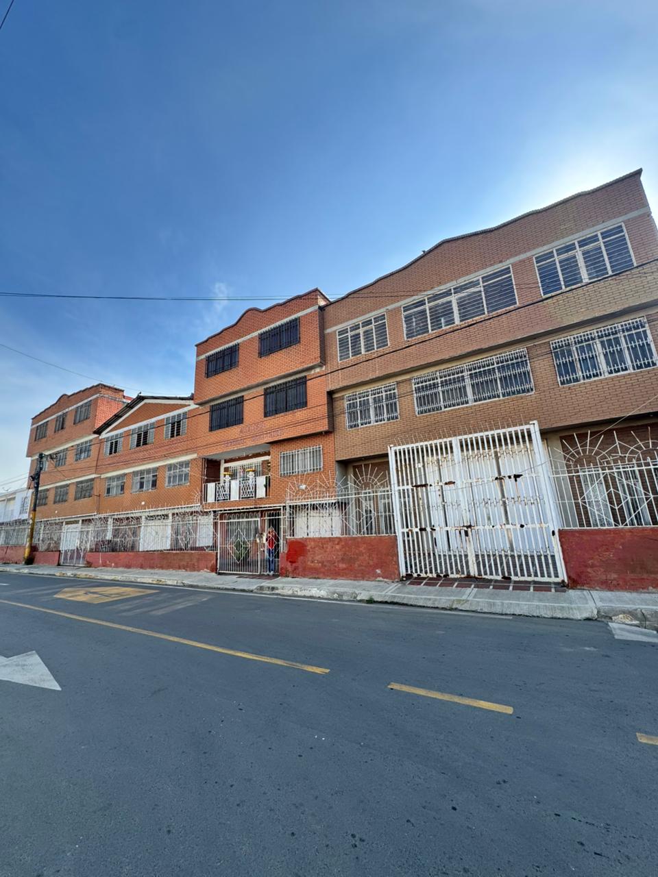 EDIFICIOS COLEGIO EN VENTA
