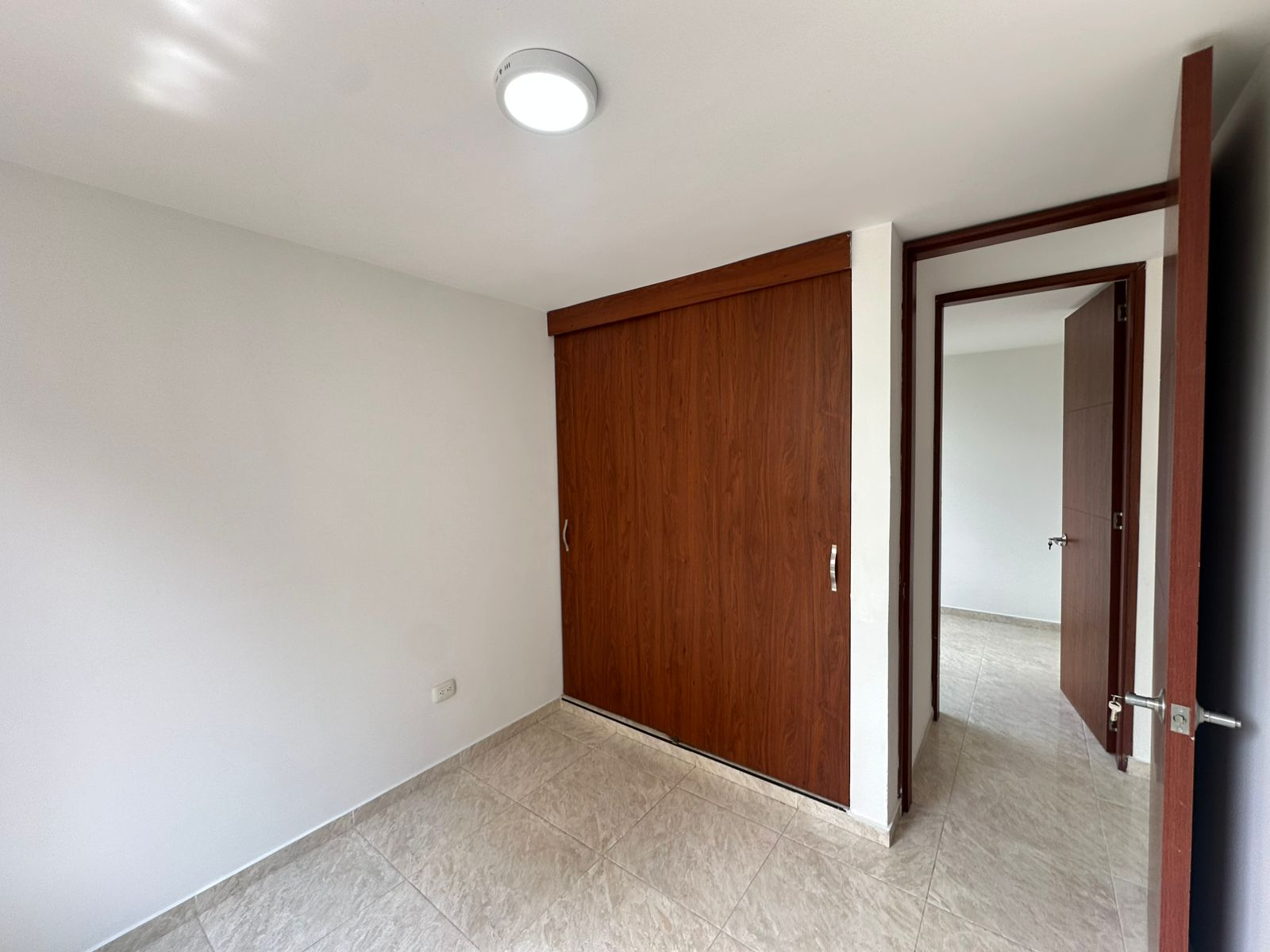 VENDO APARTAMENTO EN RESERVA DE MELENDEZ