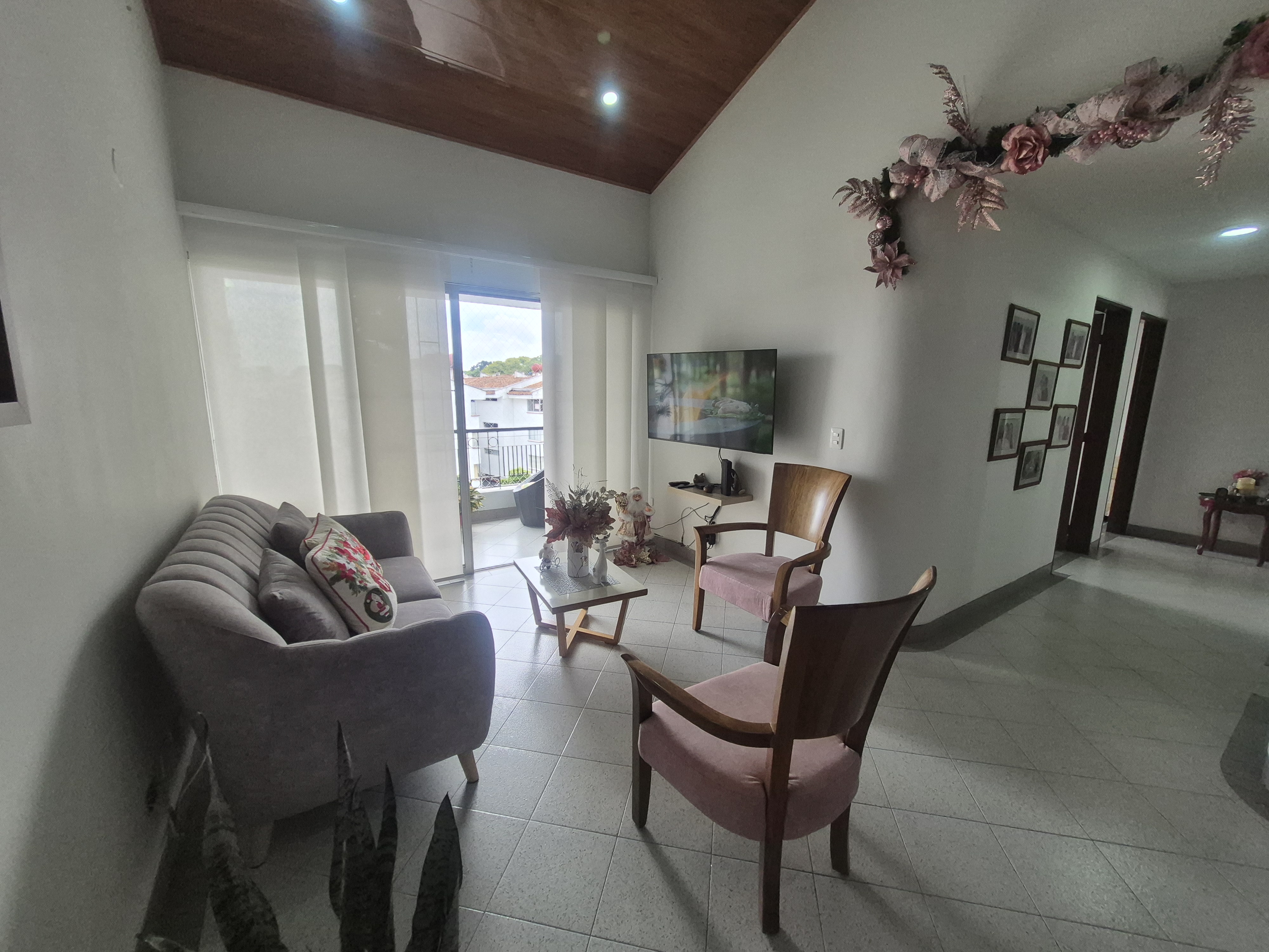 VENTA APARTAMENTO CAPRI, CALI