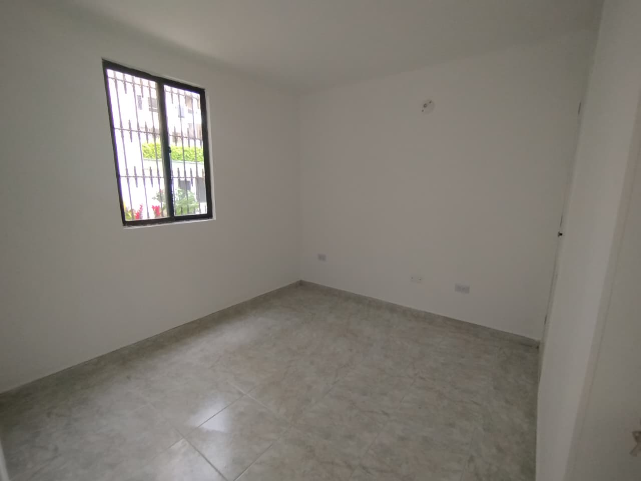 VENTA APARTAMENTO CONJUNTO PRIMERO DE MAYO 1ER PISO SUR DE CALI