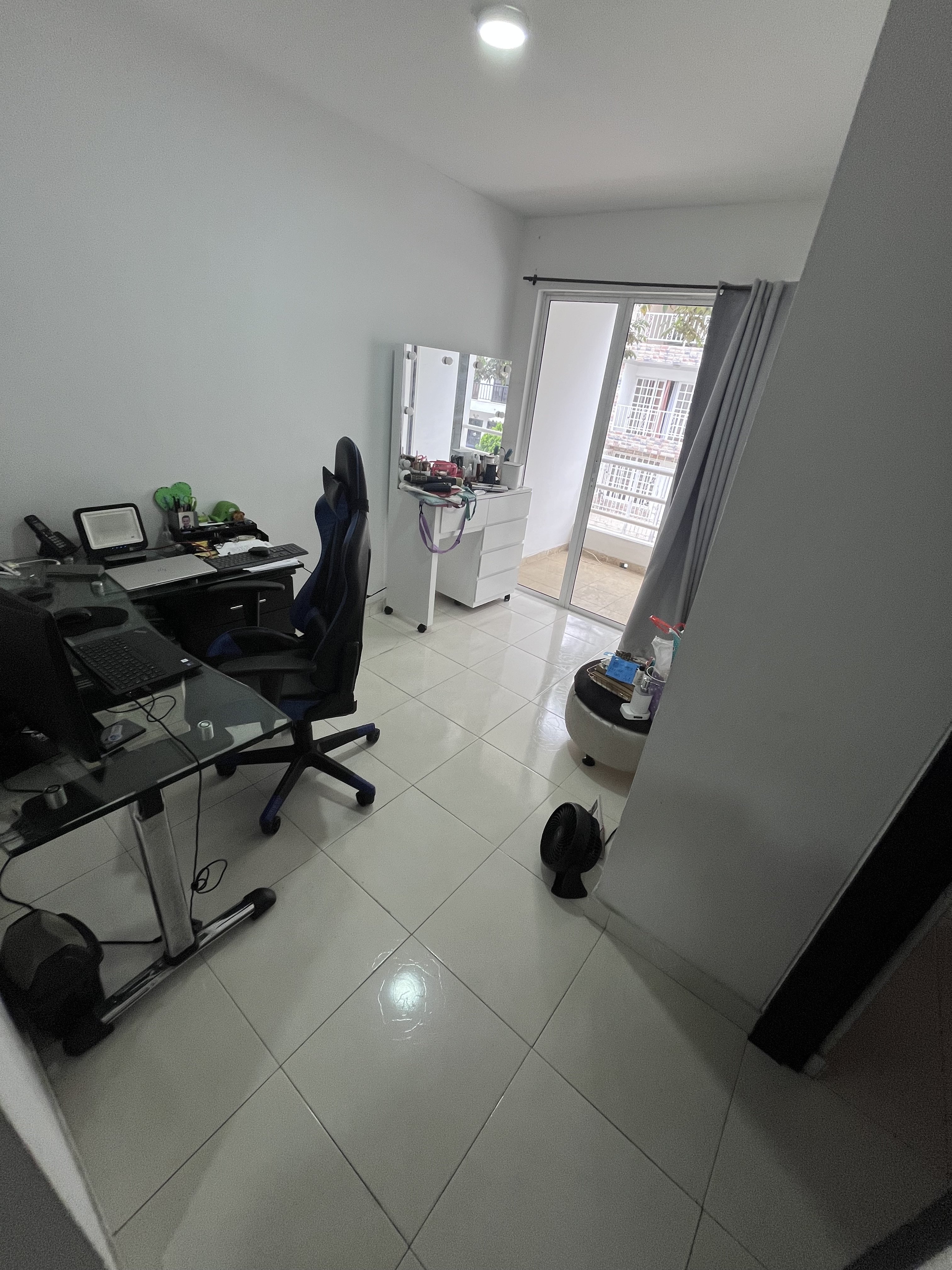 SE VENDE CASA CON 4 HABITACIONES EN EL CANEY