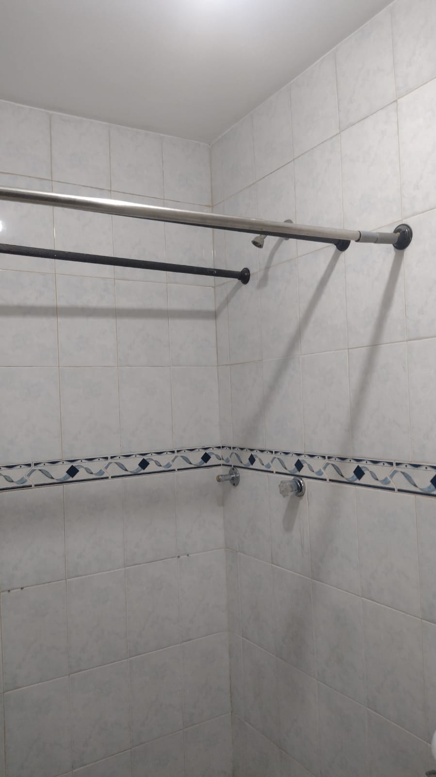 SE VENDE CASA BARRIO SANTA ISABEL