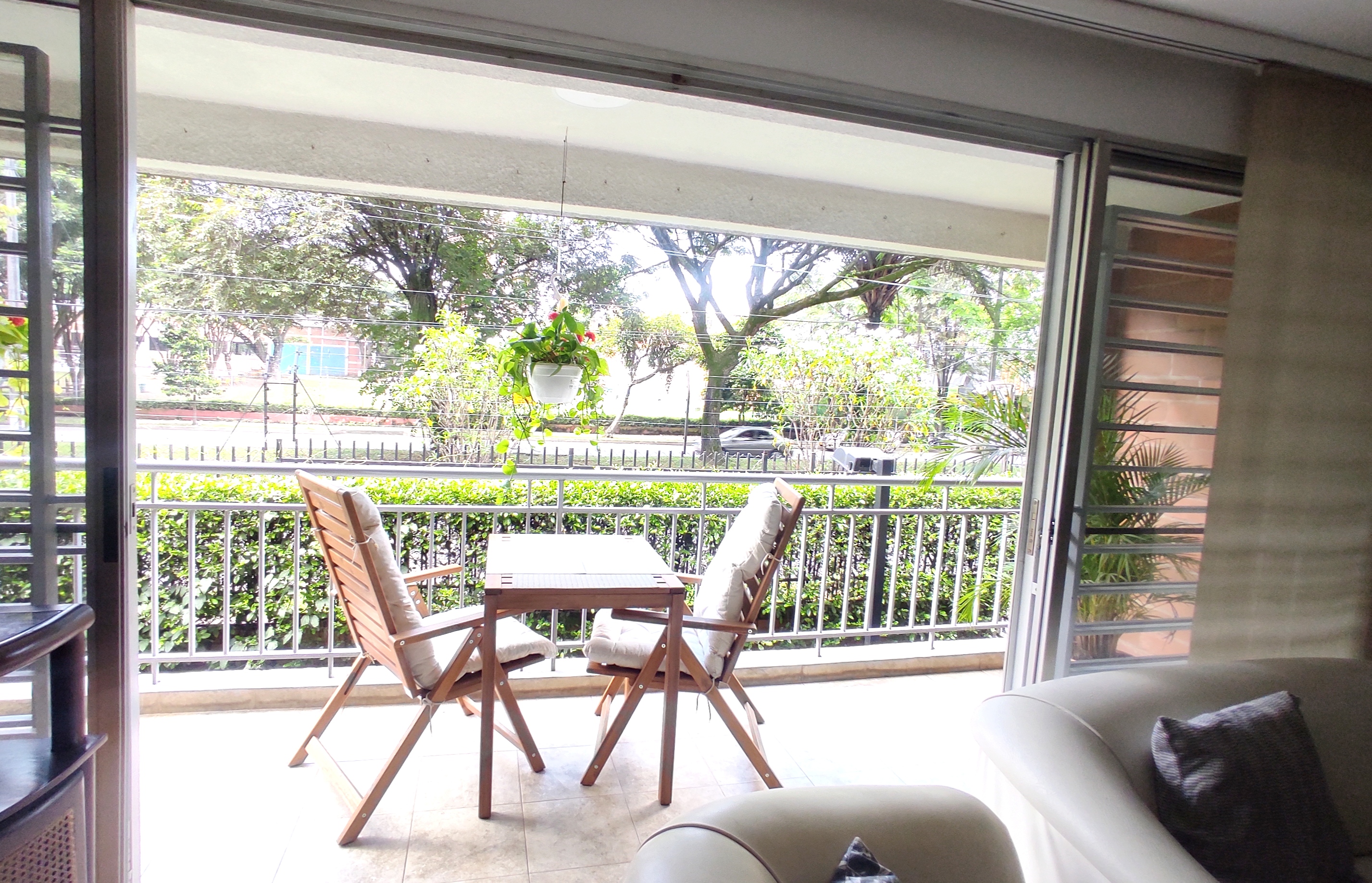 VENTA DE APARTAMENTO EN LA HACIENDA, CALI