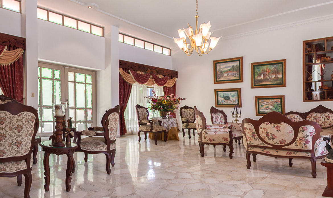 SE VENDE Y SE ALQUILA CASA CAMPESTRE EXTERNA EN PANCE