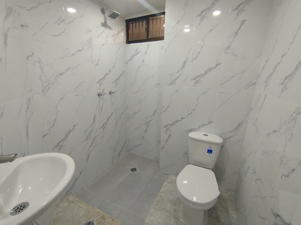 VENTA APARTAMENTO CONJUNTO PRIMERO DE MAYO 1ER PISO SUR DE CALI