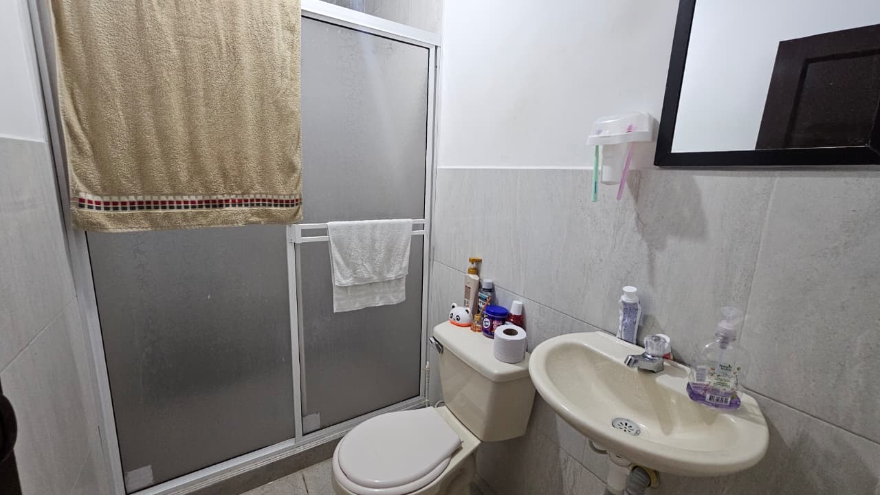 VENTA CASA CON PROPIEDAD HORIZONTAL LA UNION, SUR DE CALI