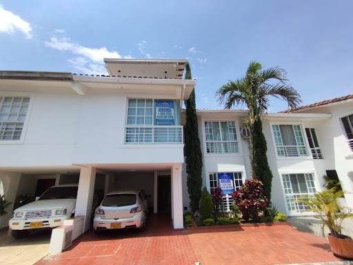 SE VENDE CASA EN CONDOMINIO EN PASOANCHO SECTOR 2, RQ
