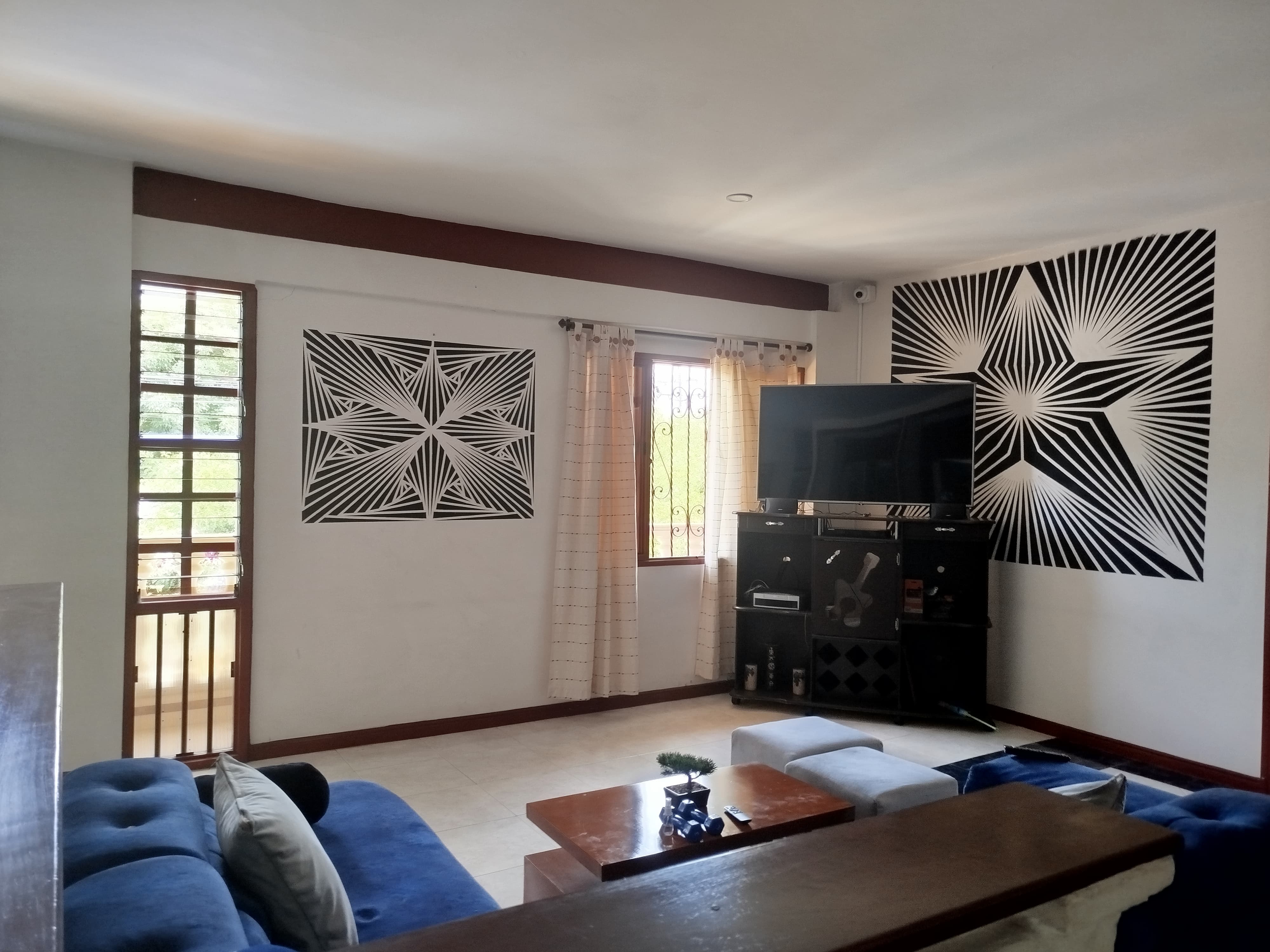 VENTA CASA COMERCIAL FRENTE A LA CARRETERA CENTRAL EL CERRITO CH