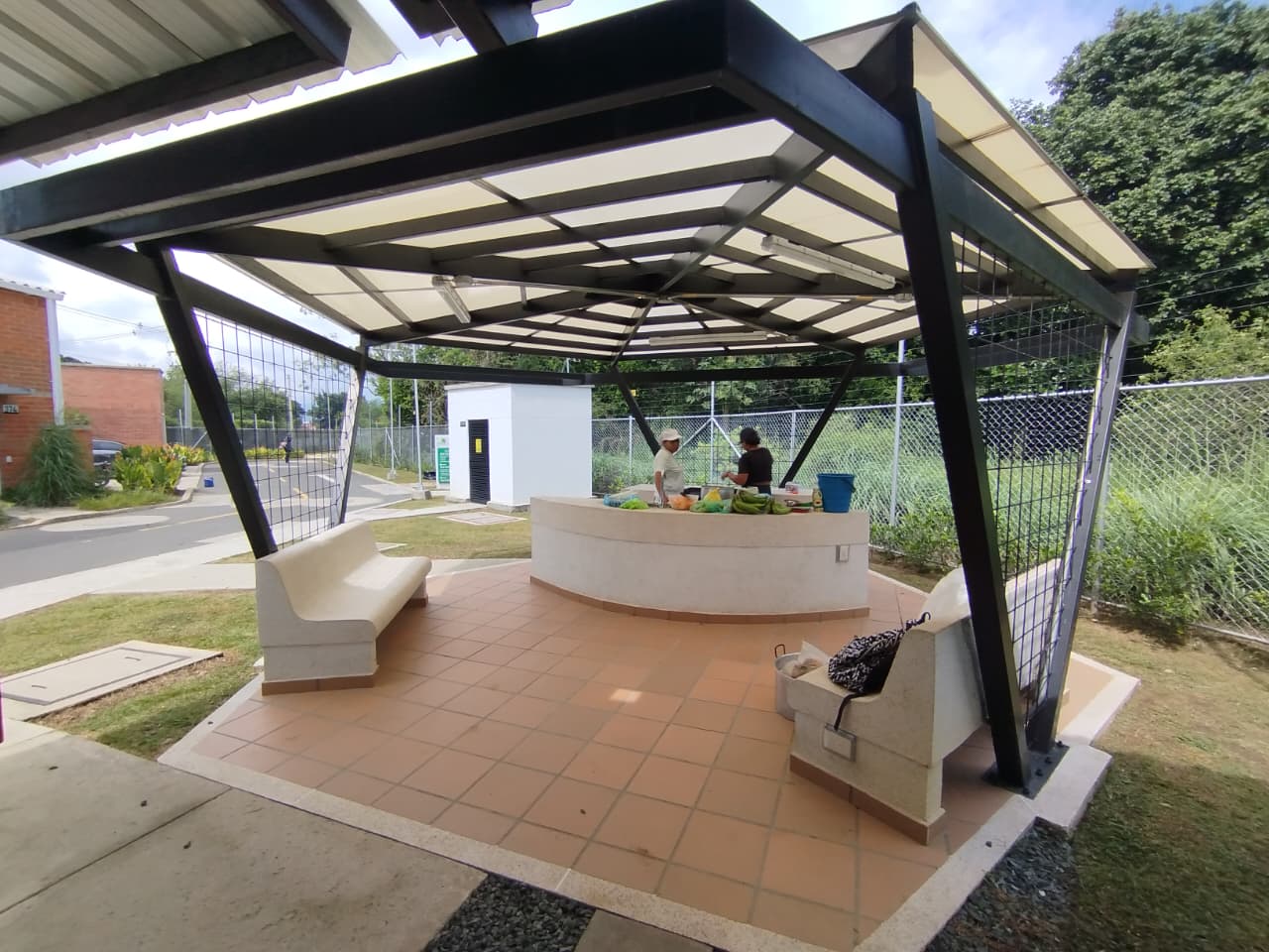 VENTA CASA OBRA GRIS CONJUNTO RES. ENTREVIENTOS JAMUNDI CH