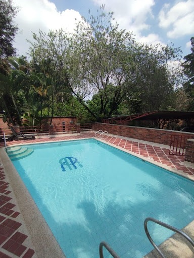 SE VENDE APARTAMENTO EN CAMINO REAL CALI RQ
