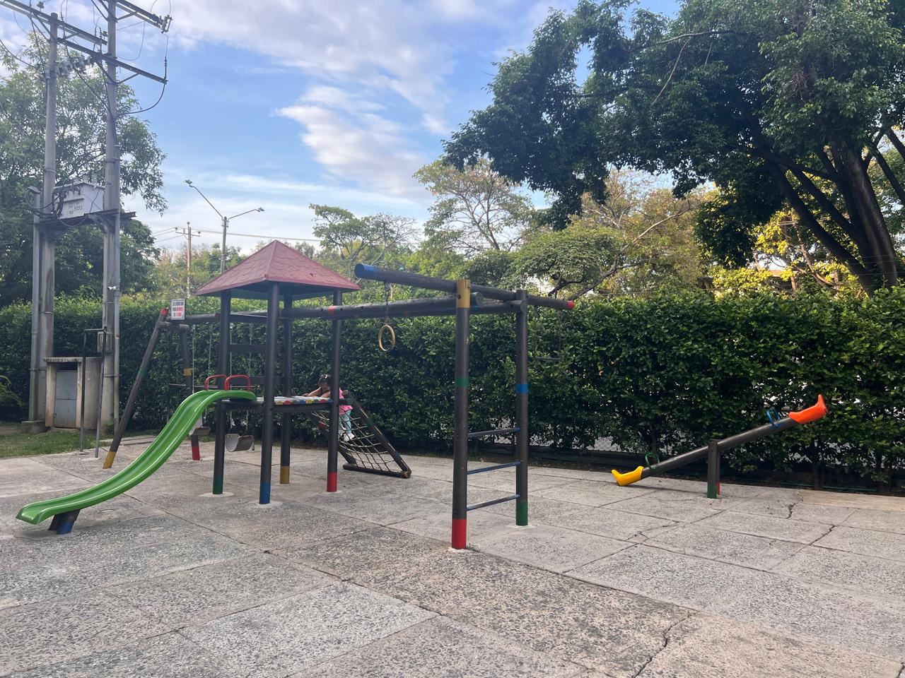 Apartamento En Venta Conj. Kumanday B/ Barranquilla - Norte - Cali KF