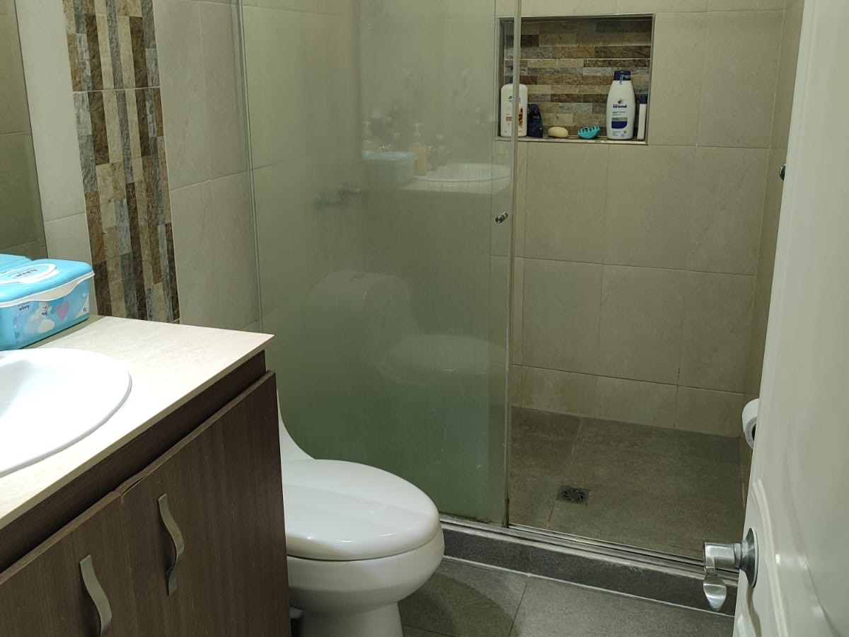 VENTA CASA CON PROPIEDAD HORIZONTAL LA UNION, SUR DE CALI