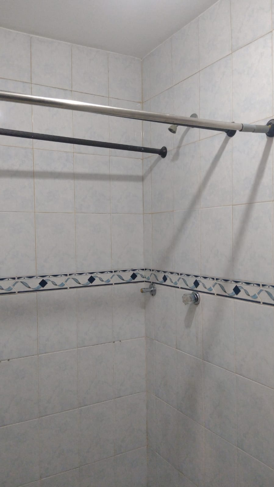 SE VENDE CASA BARRIO SANTA ISABEL