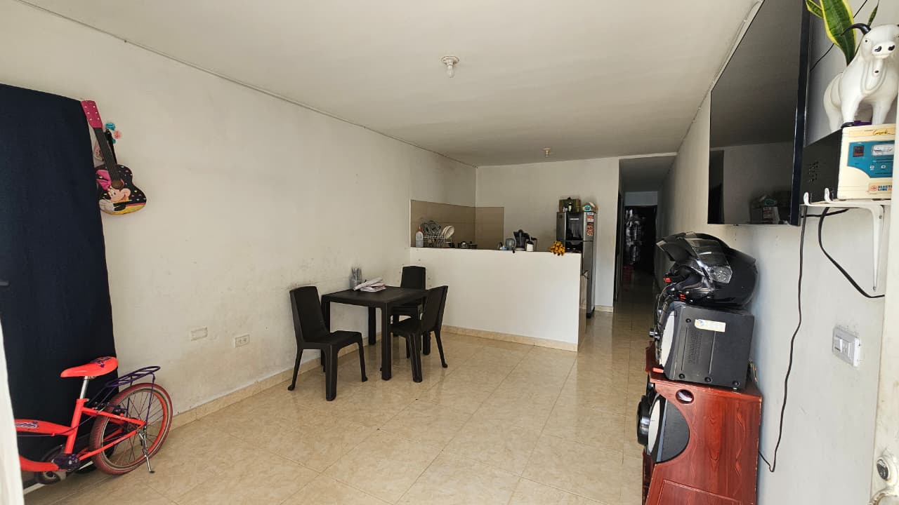 VENTA CASA CON PROPIEDAD HORIZONTAL LA UNION, SUR DE CALI