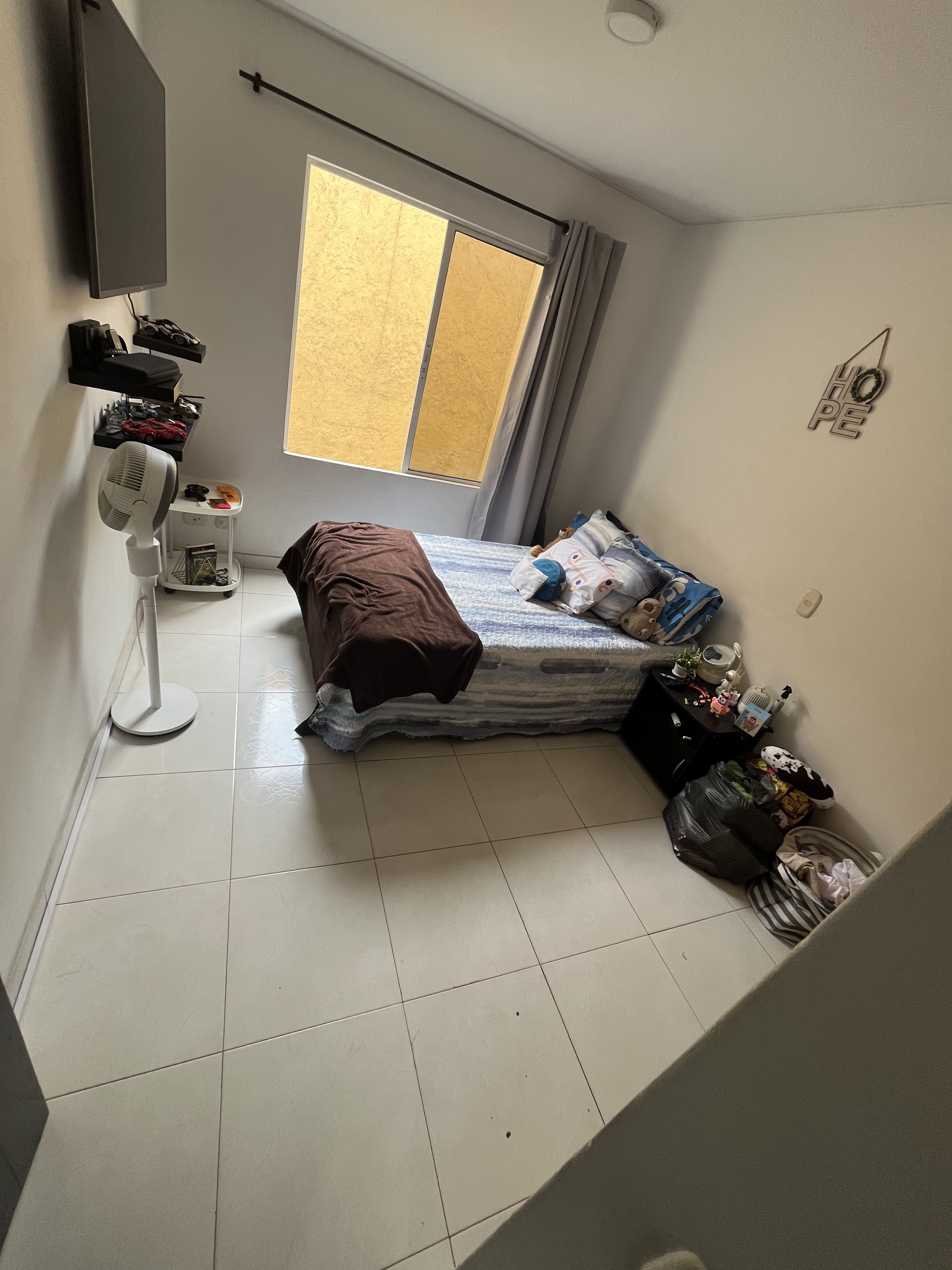 SE VENDE CASA CON 4 HABITACIONES EN EL CANEY