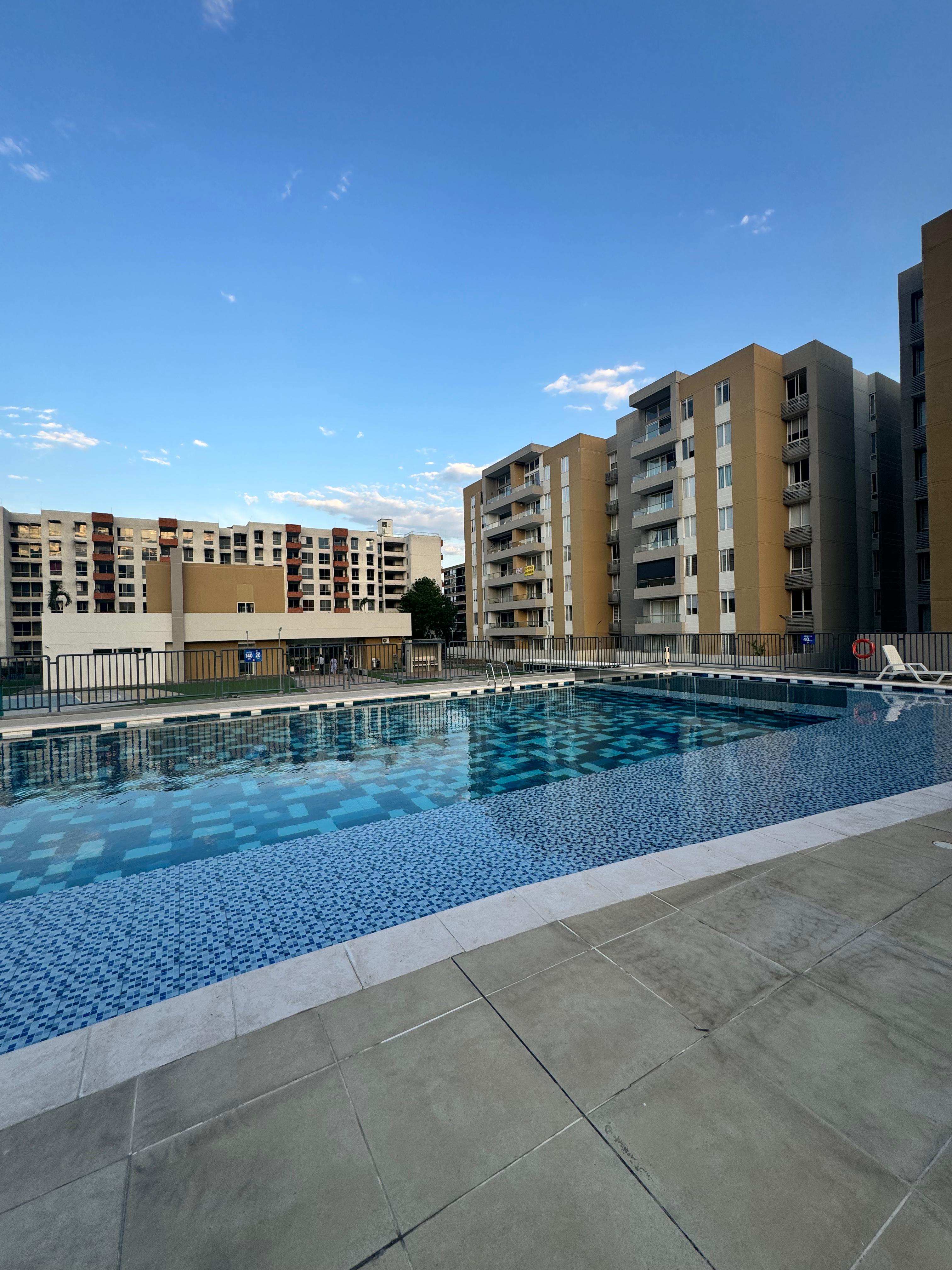 VENTA DE APARTAMENTO DE LUJO EN BOCHALEMA Y y K CALI SUR