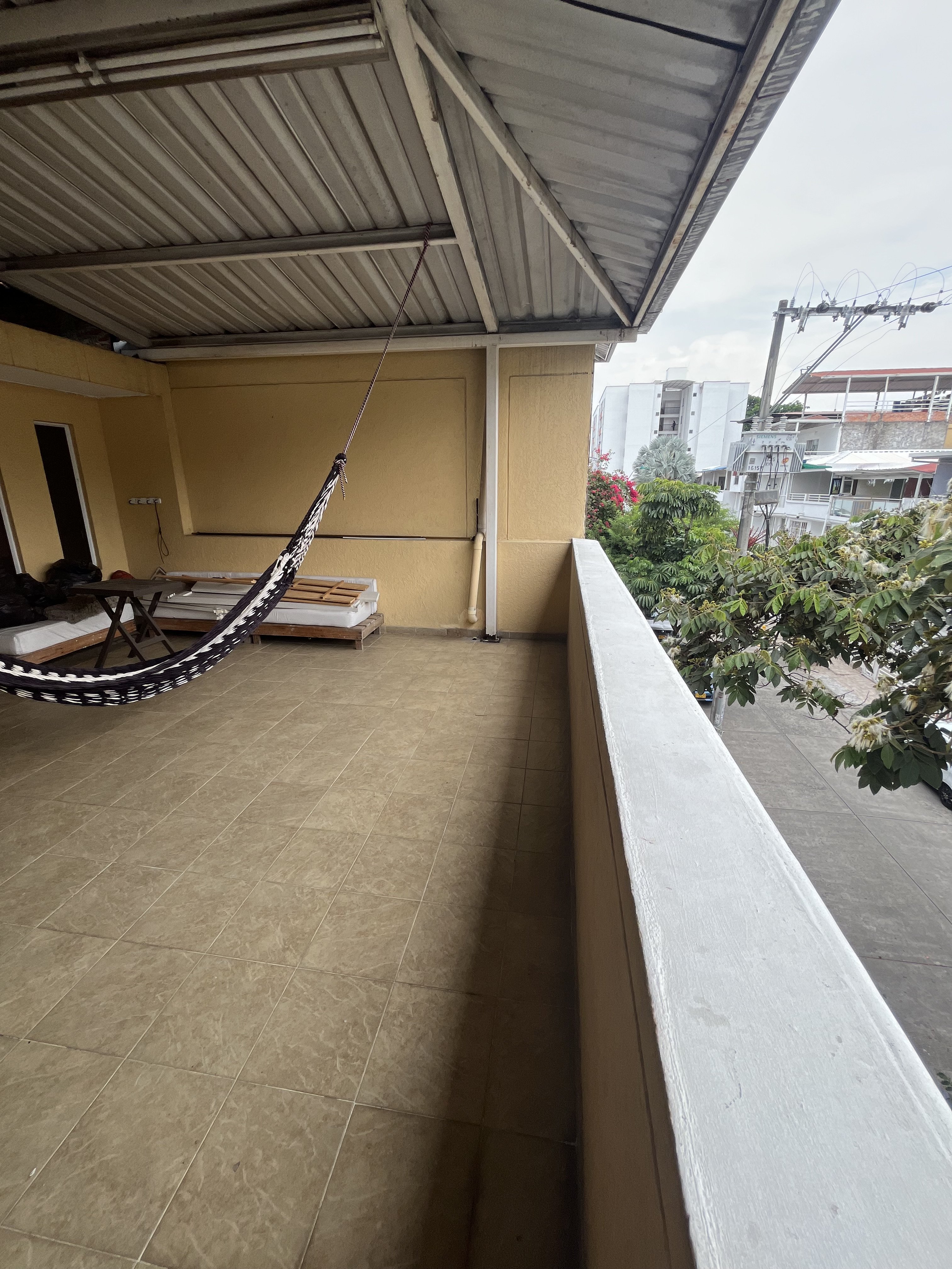 SE VENDE CASA CON 4 HABITACIONES EN EL CANEY