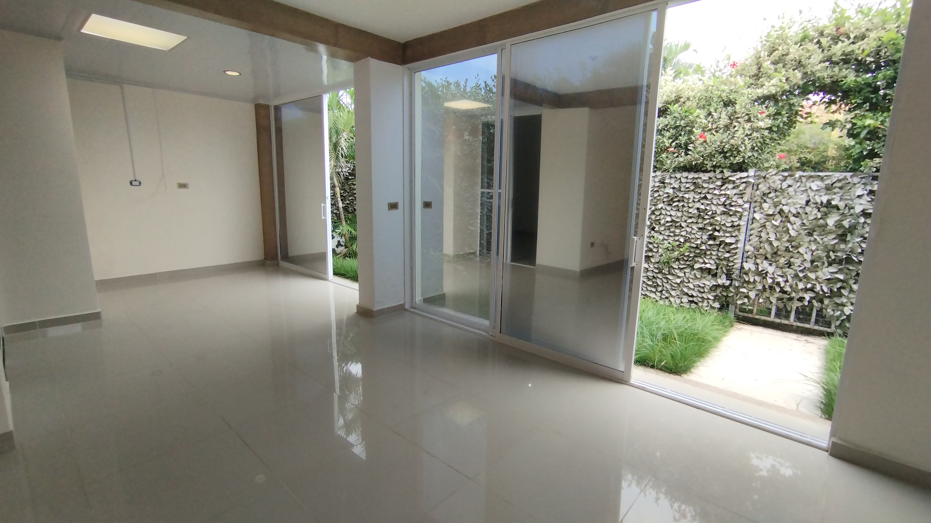 CONJUNTO RESIDENCIAL AZUCENAS DEL CASTILLO JAMUNDI