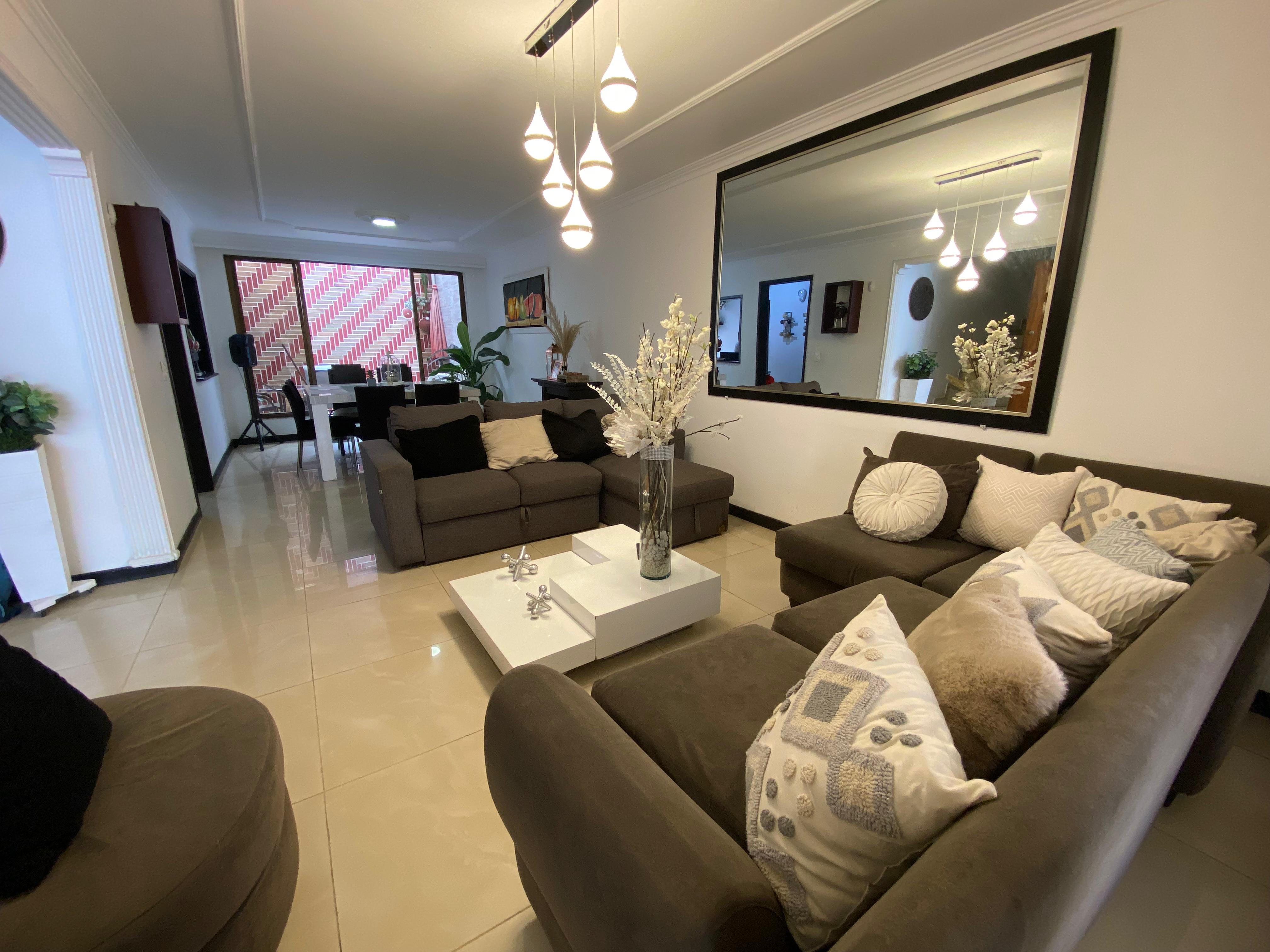 VENTA CASA CIUDADELA DEL RIO MELENDEZ