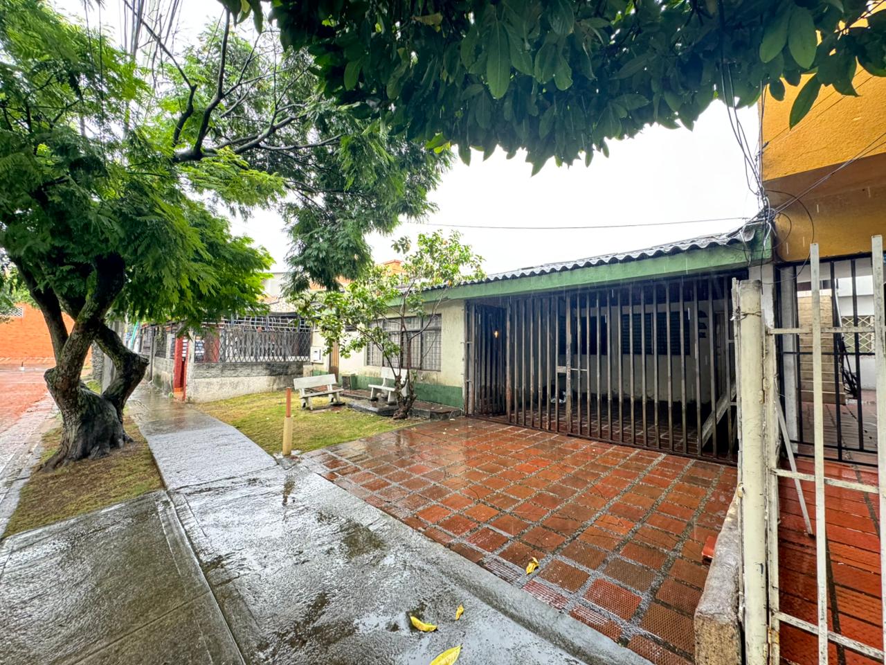 CASA EN VIPASA