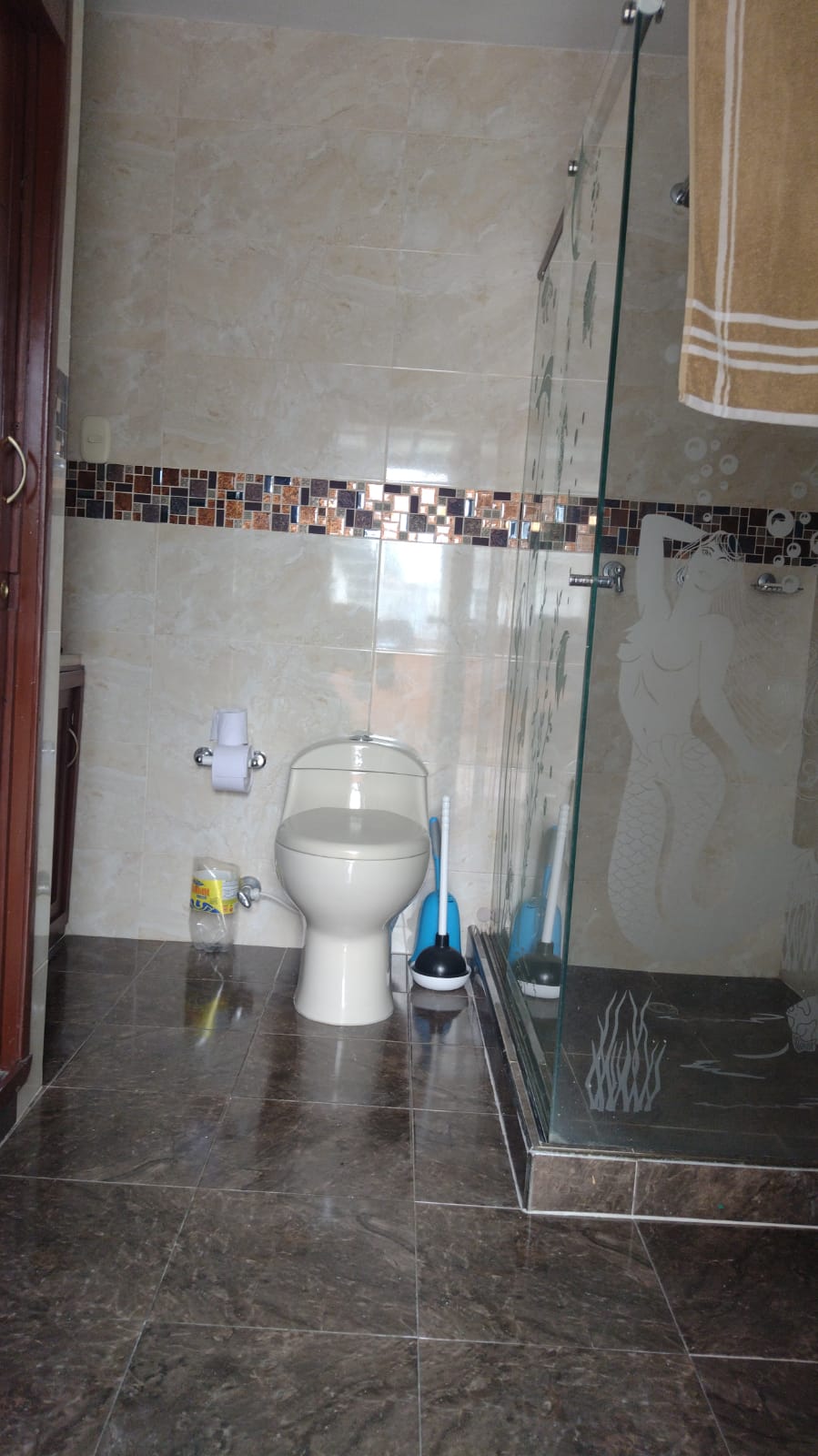 SE VENDE CASA BARRIO SANTA ISABEL