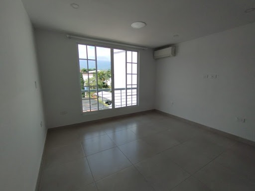 SE VENDE CASA EN CONDOMINIO EN PASOANCHO SECTOR 2, RQ